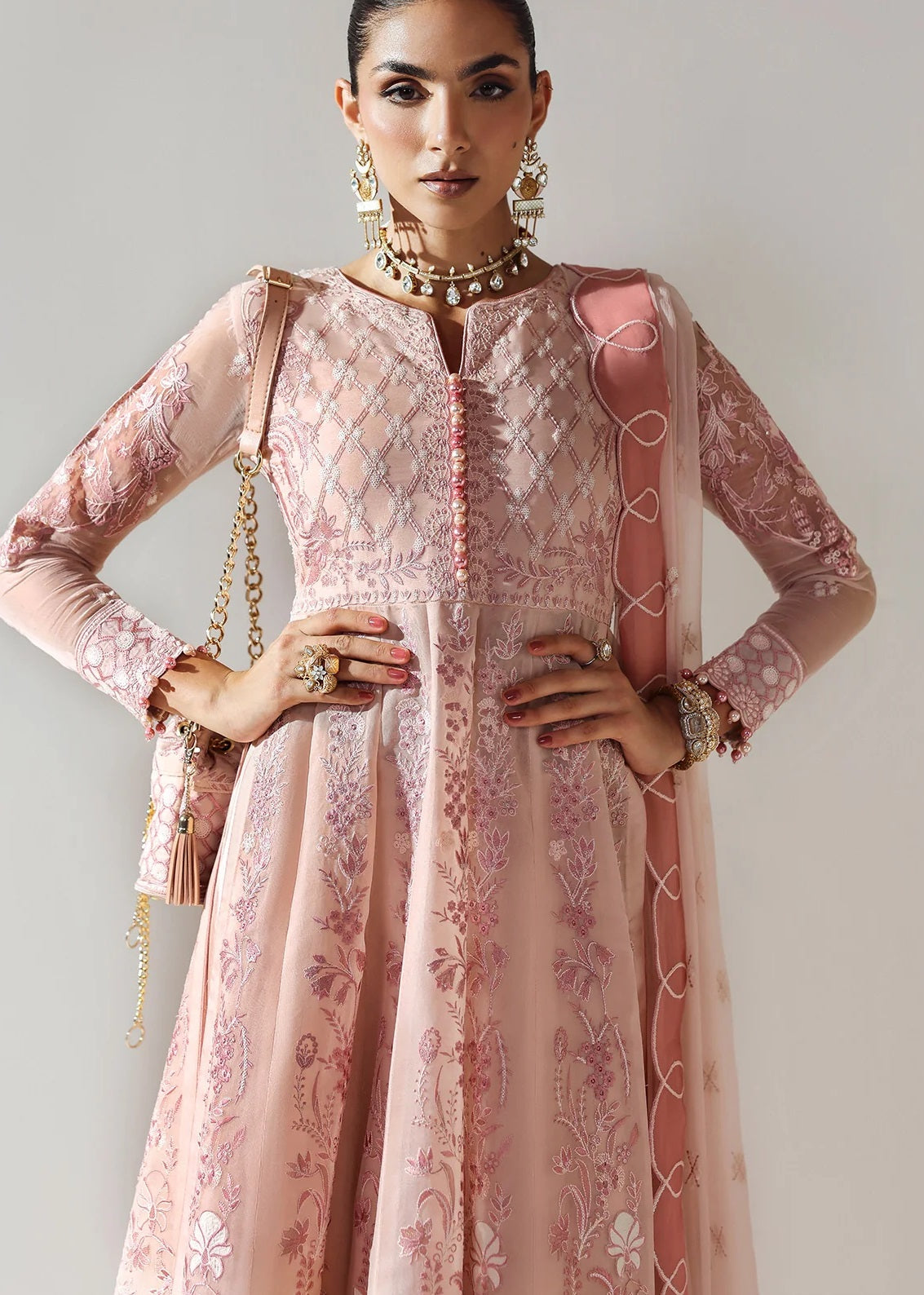 Aymal By Alizeh Fashion Luxury Embroidered Chiffon 3 Piece Unstitched Suit AF25AV2 D-07 ILMAN Aymal By Alizeh Fashion Luxury Embroidered Chiffon 3 Piece Unstitched Suit AF25AV2 D-07 ILMAN