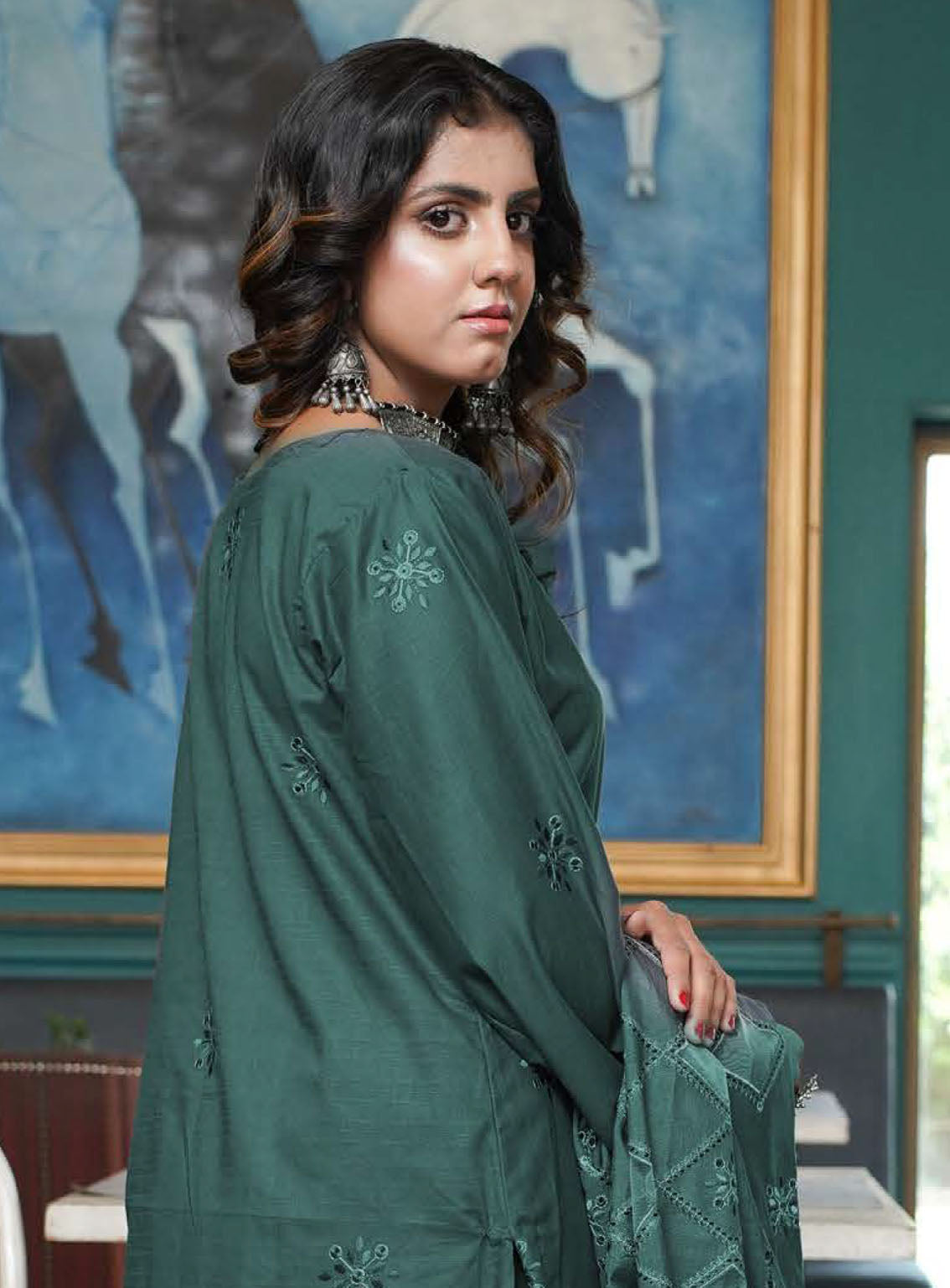 Ayzal By Mian Rafiq Doriya Embroidered Lawn 3 Piece Unstitched Suit MR24A DCL-02 Ayzal By Mian Rafiq Doriya Embroidered Lawn 3 Piece Unstitched Suit MR24A DCL-02