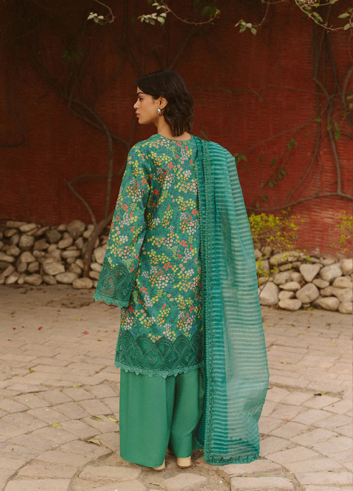 Ayzel By Afrozeh Core Embroidered Lawn 3 Piece Unstitched Suit AF24ACLV2 D-05 SANYA Ayzel By Afrozeh Core Embroidered Lawn 3 Piece Unstitched Suit AF24ACLV2 D-05 SANYA