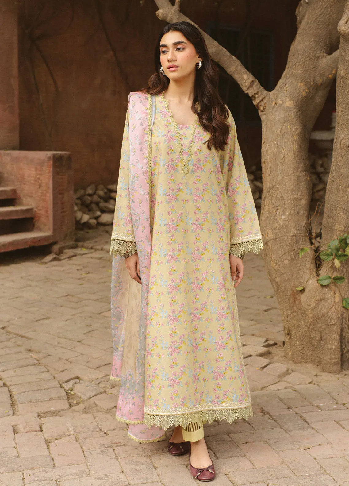 Ayzel By Afrozeh Core Embroidered Lawn 3 Piece Unstitched Suit AF24ACLV2 D-07 ORLA Ayzel By Afrozeh Core Embroidered Lawn 3 Piece Unstitched Suit AF24ACLV2 D-07 ORLA