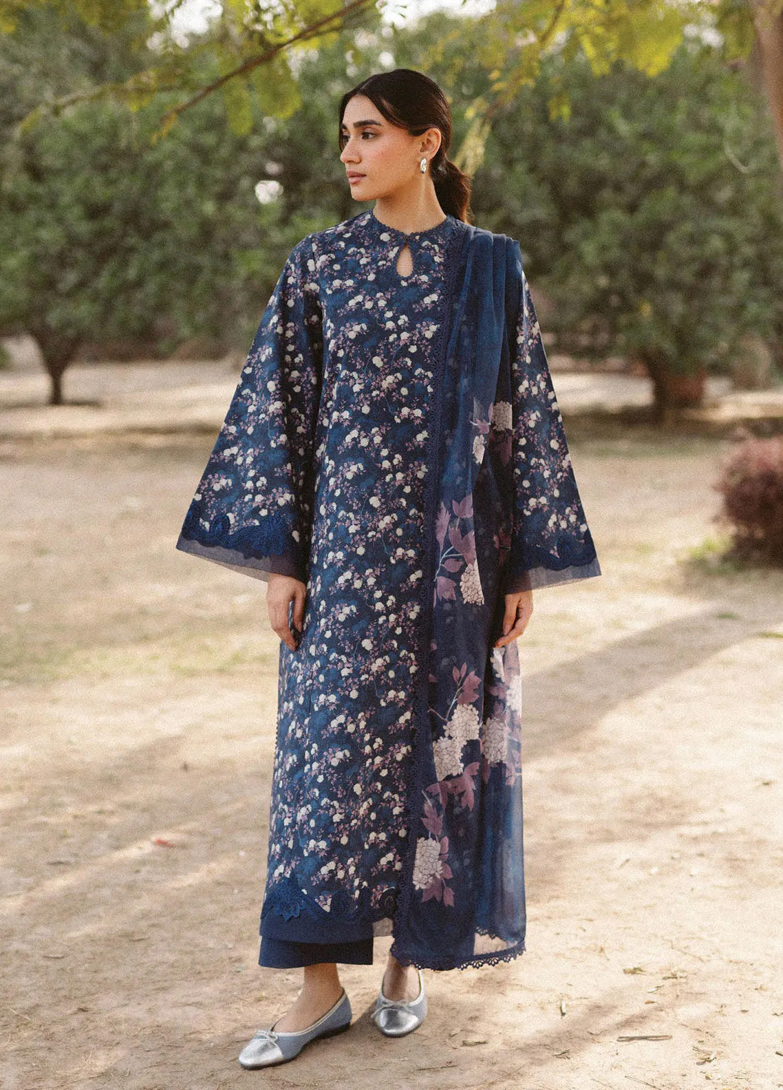 Ayzel By Afrozeh Core Embroidered Lawn 3 Piece Unstitched Suit AF24ACLV2 D-08 EVANA Ayzel By Afrozeh Core Embroidered Lawn 3 Piece Unstitched Suit AF24ACLV2 D-08 EVANA