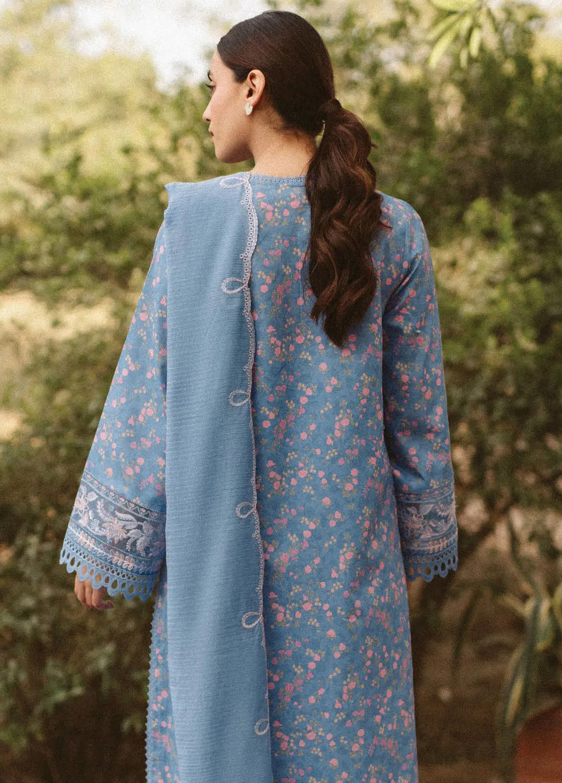 Ayzel By Afrozeh Core Embroidered Lawn 3 Piece Unstitched Suit AF24ACLV2 D-10 BRIELLE Ayzel By Afrozeh Core Embroidered Lawn 3 Piece Unstitched Suit AF24ACLV2 D-10 BRIELLE