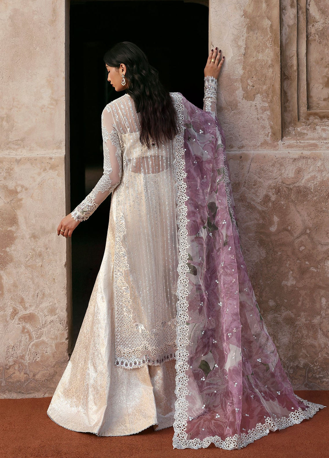 Ayzel By Afrozeh Kaashvi Embroidered Organza 3 Piece Unstitched Suit AF25KW D-01 MEHARVI Ayzel By Afrozeh Kaashvi Embroidered Organza 3 Piece Unstitched Suit AF25KW D-01 MEHARVI