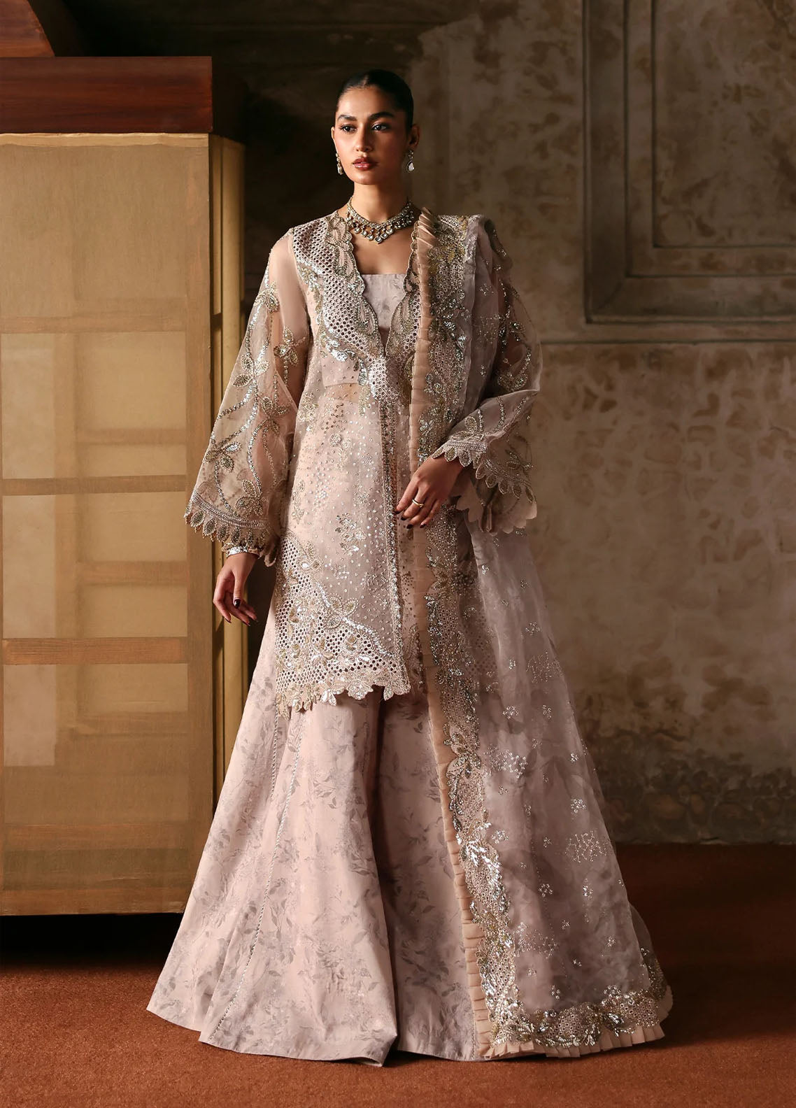 Ayzel By Afrozeh Kaashvi Embroidered Organza 3 Piece Unstitched Suit AF25KW D-02 NEYSA Ayzel By Afrozeh Kaashvi Embroidered Organza 3 Piece Unstitched Suit AF25KW D-02 NEYSA