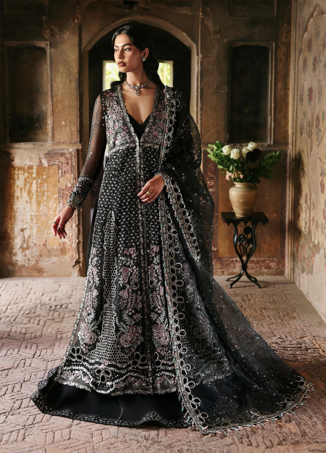 Ayzel By Afrozeh Kaashvi Embroidered Organza 3 Piece Unstitched Suit AF25KW D-03 ARUSHI Ayzel By Afrozeh Kaashvi Embroidered Organza 3 Piece Unstitched Suit AF25KW D-03 ARUSHI