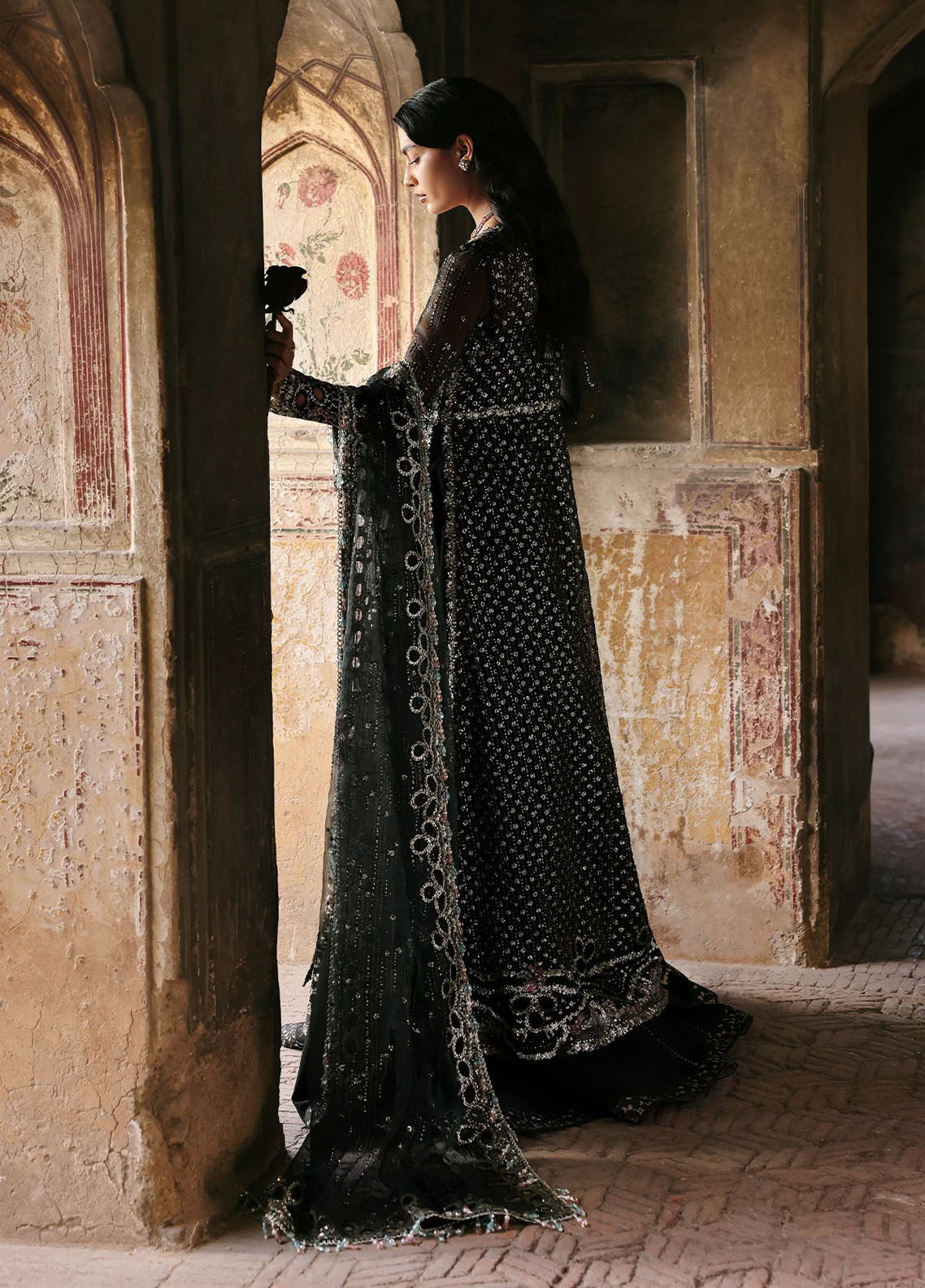 Ayzel By Afrozeh Kaashvi Embroidered Organza 3 Piece Unstitched Suit AF25KW D-03 ARUSHI Ayzel By Afrozeh Kaashvi Embroidered Organza 3 Piece Unstitched Suit AF25KW D-03 ARUSHI