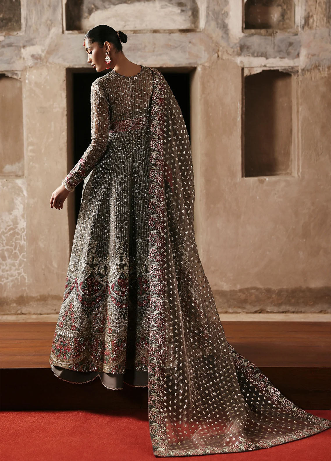 Ayzel By Afrozeh Kaashvi Embroidered Tissue Zari 3 Piece Unstitched Suit AF25KW D-05 NIRVA Ayzel By Afrozeh Kaashvi Embroidered Tissue Zari 3 Piece Unstitched Suit AF25KW D-05 NIRVA