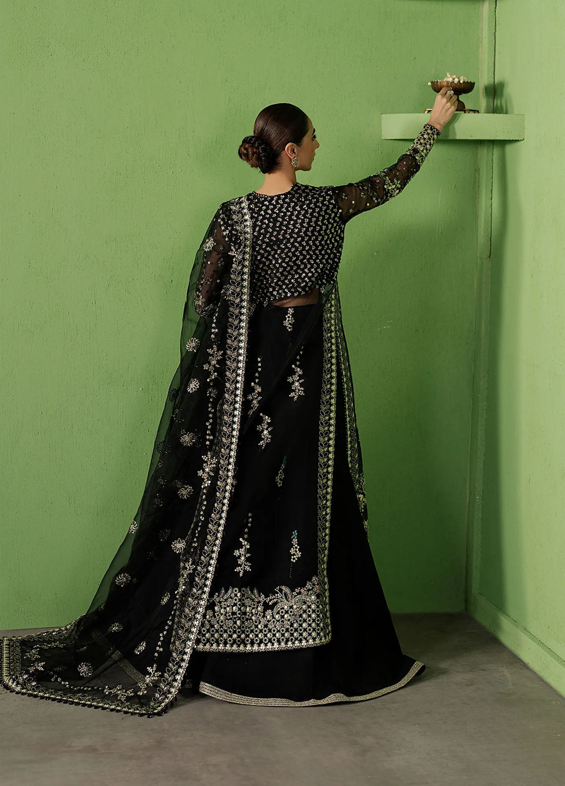 Ayzel By Afrozeh Pehli Nazar Embroidered Organza 3 Piece Unstitched Suit AF25APNF D-09 MANZAR Ayzel By Afrozeh Pehli Nazar Embroidered Organza 3 Piece Unstitched Suit AF25APNF D-09 MANZAR