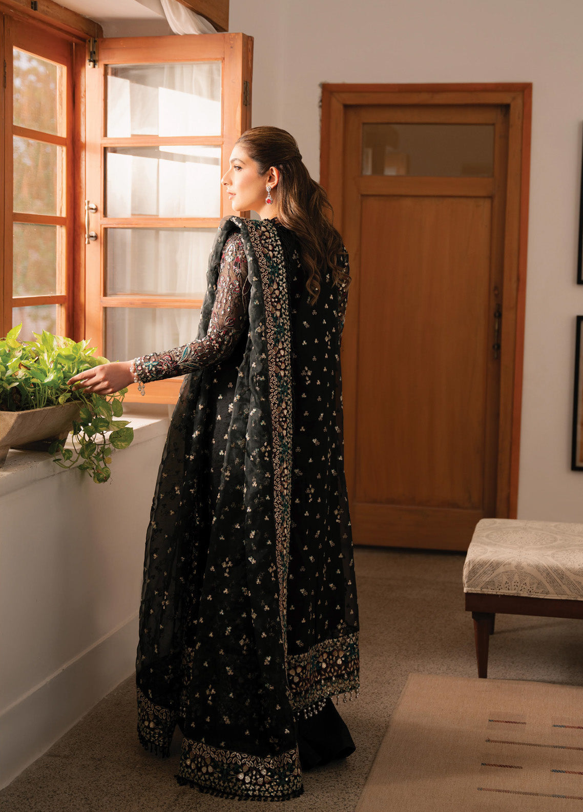 Ayzel By Afrozeh Solene Embroidered Organza 3 Piece Unstitched Suit AF24SF D-06 FLEUR Ayzel By Afrozeh Solene Embroidered Organza 3 Piece Unstitched Suit AF24SF D-06 FLEUR