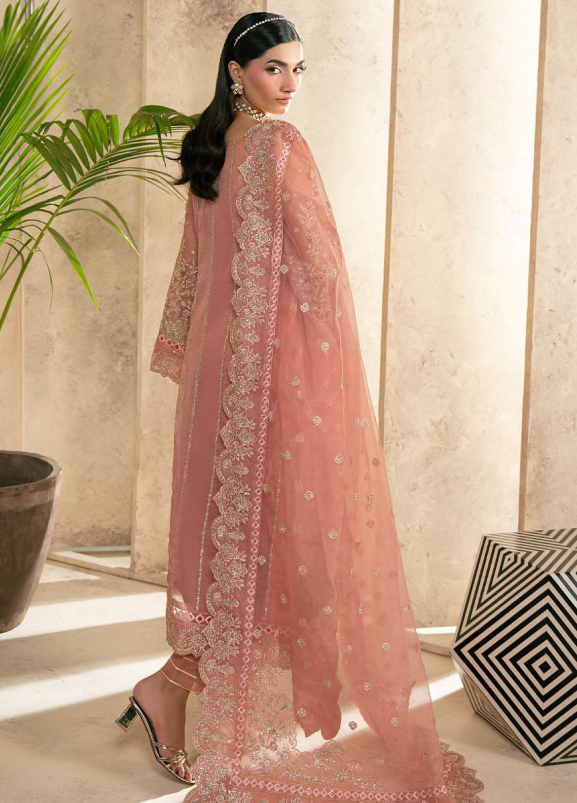 Azira By Gulaal Luxury Embroidered Organza 3 Piece Unstitched Suit GL25ALF D-LFU-03 ZAFEERA Azira By Gulaal Luxury Embroidered Organza 3 Piece Unstitched Suit GL25ALF D-LFU-03 ZAFEERA