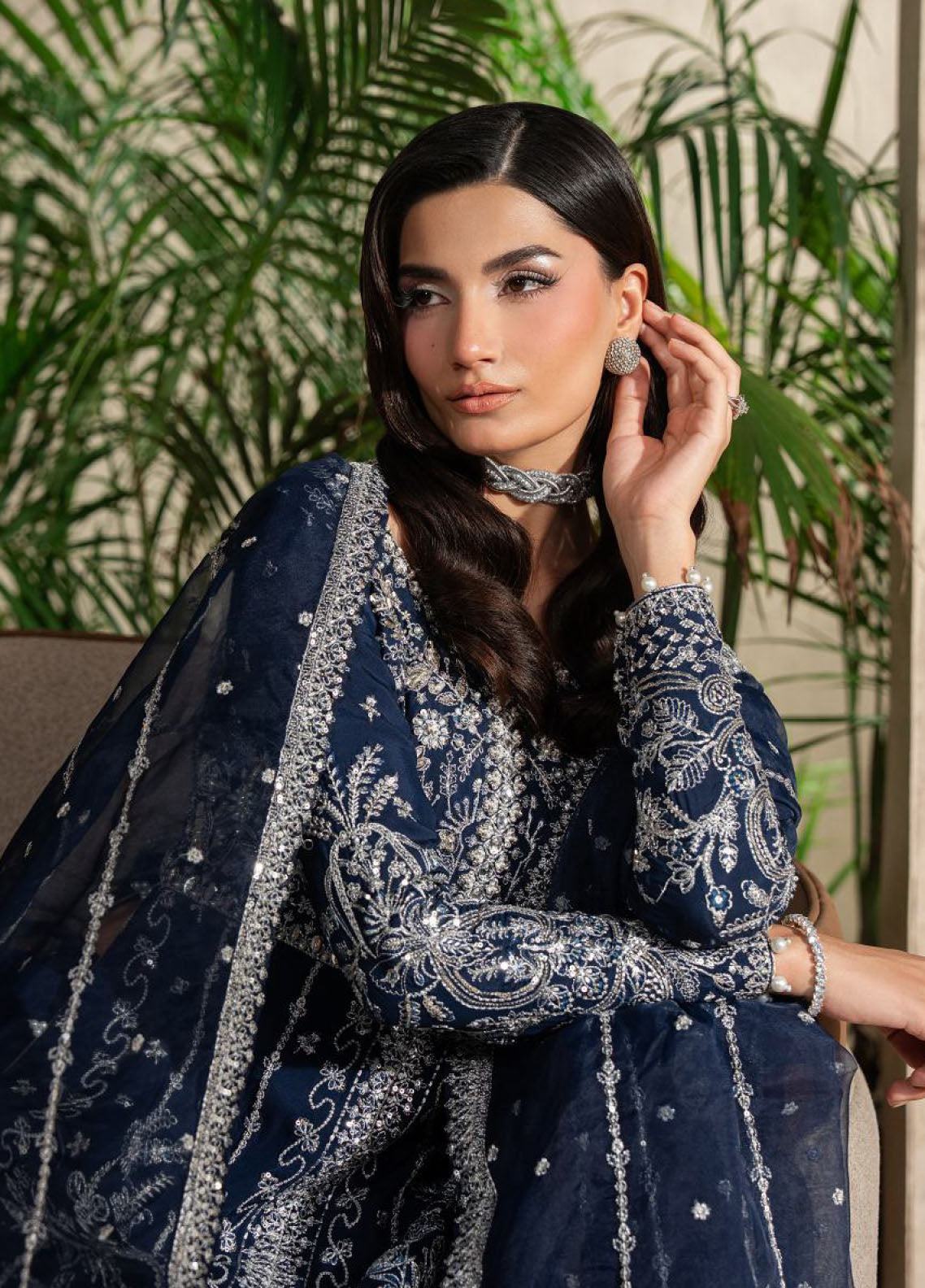 Azira By Gulaal Luxury Embroidered Organza 3 Piece Unstitched Suit GL25ALF D-LFU-04 NYSIRA Azira By Gulaal Luxury Embroidered Organza 3 Piece Unstitched Suit GL25ALF D-LFU-04 NYSIRA