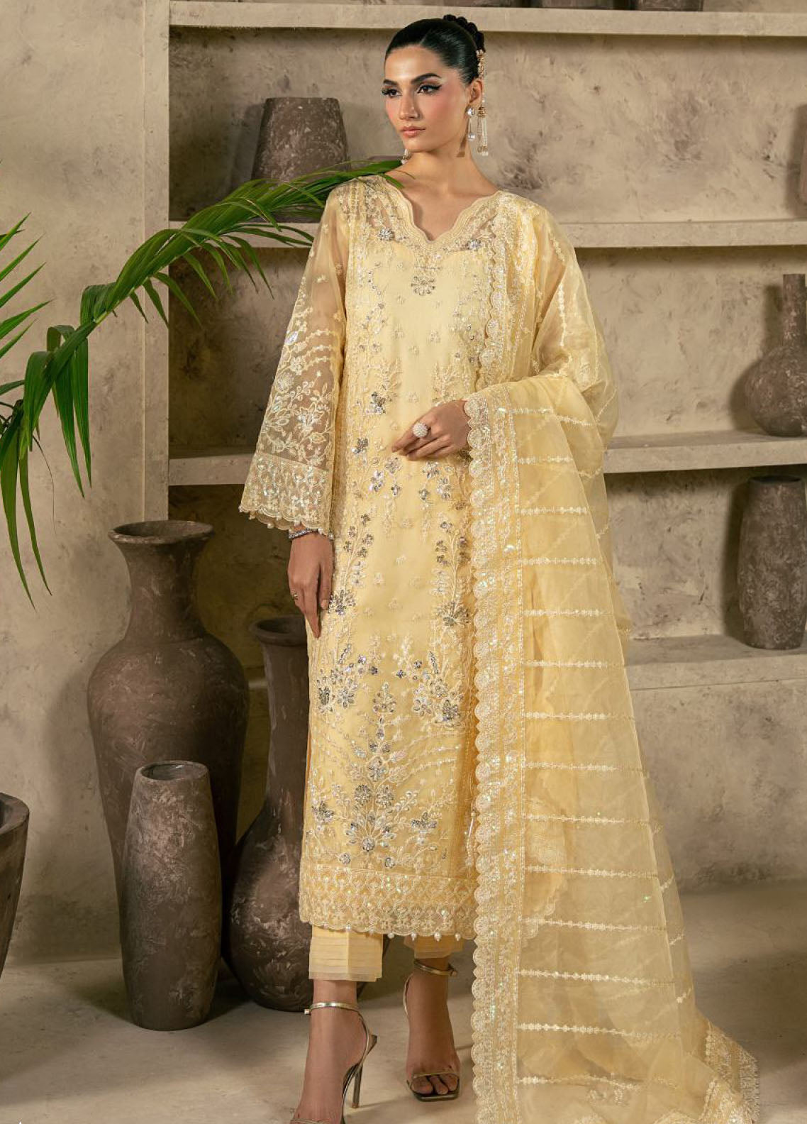 Azira By Gulaal Luxury Embroidered Organza 3 Piece Unstitched Suit GL25ALF D-LFU-05 AUREVA Azira By Gulaal Luxury Embroidered Organza 3 Piece Unstitched Suit GL25ALF D-LFU-05 AUREVA
