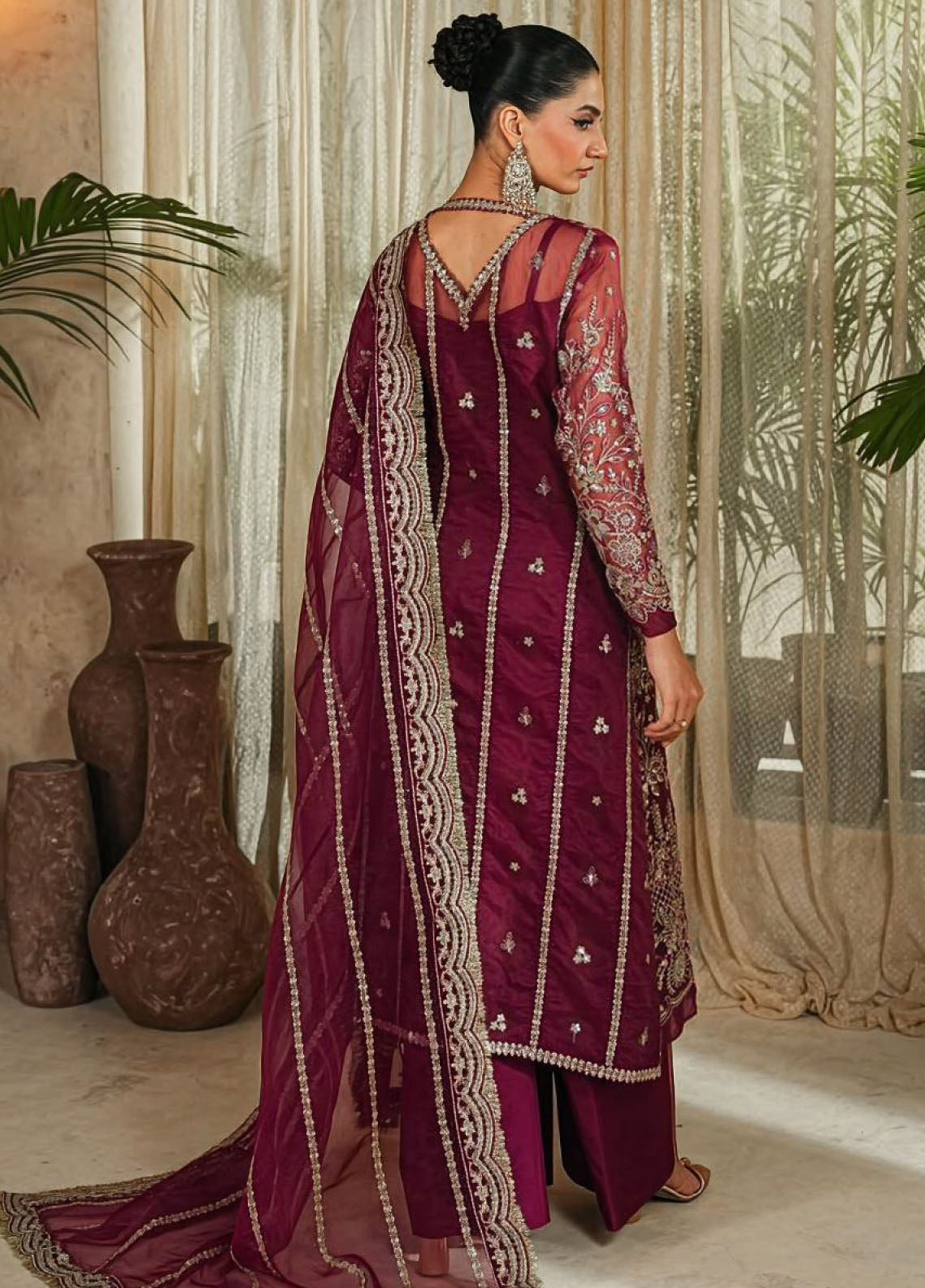 Azira By Gulaal Luxury Embroidered Organza 3 Piece Unstitched Suit GL25ALF D-LFU-06 AMISRA Azira By Gulaal Luxury Embroidered Organza 3 Piece Unstitched Suit GL25ALF D-LFU-06 AMISRA