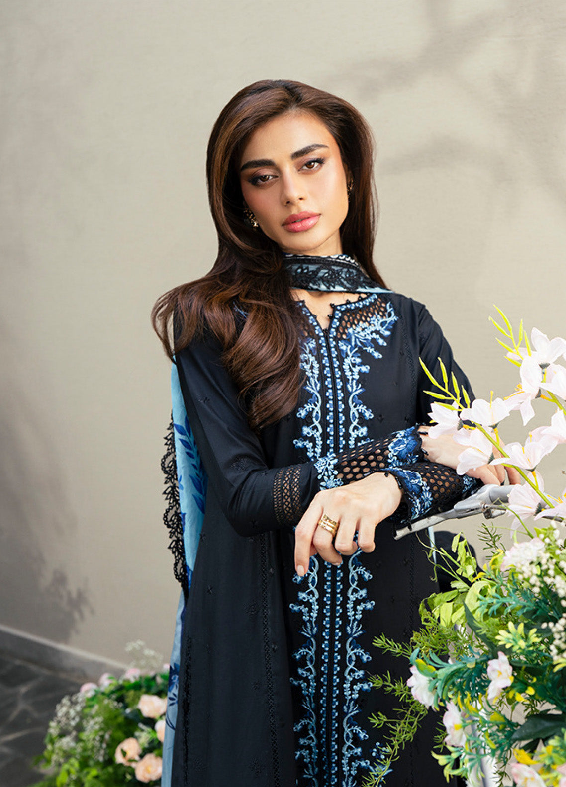 Azure Luxury Embroidered Lawn 3 Piece Unstitched Suit AZU25LL D-BLACK AMOUR Azure Luxury Embroidered Lawn 3 Piece Unstitched Suit AZU25LL D-BLACK AMOUR