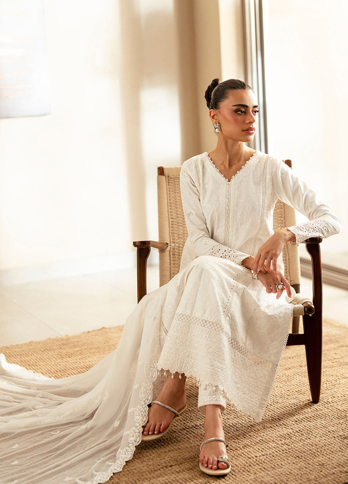 Azure Luxury Embroidered Lawn 3 Piece Unstitched Suit AZU25LL D-SERENE OPAL Azure Luxury Embroidered Lawn 3 Piece Unstitched Suit AZU25LL D-SERENE OPAL