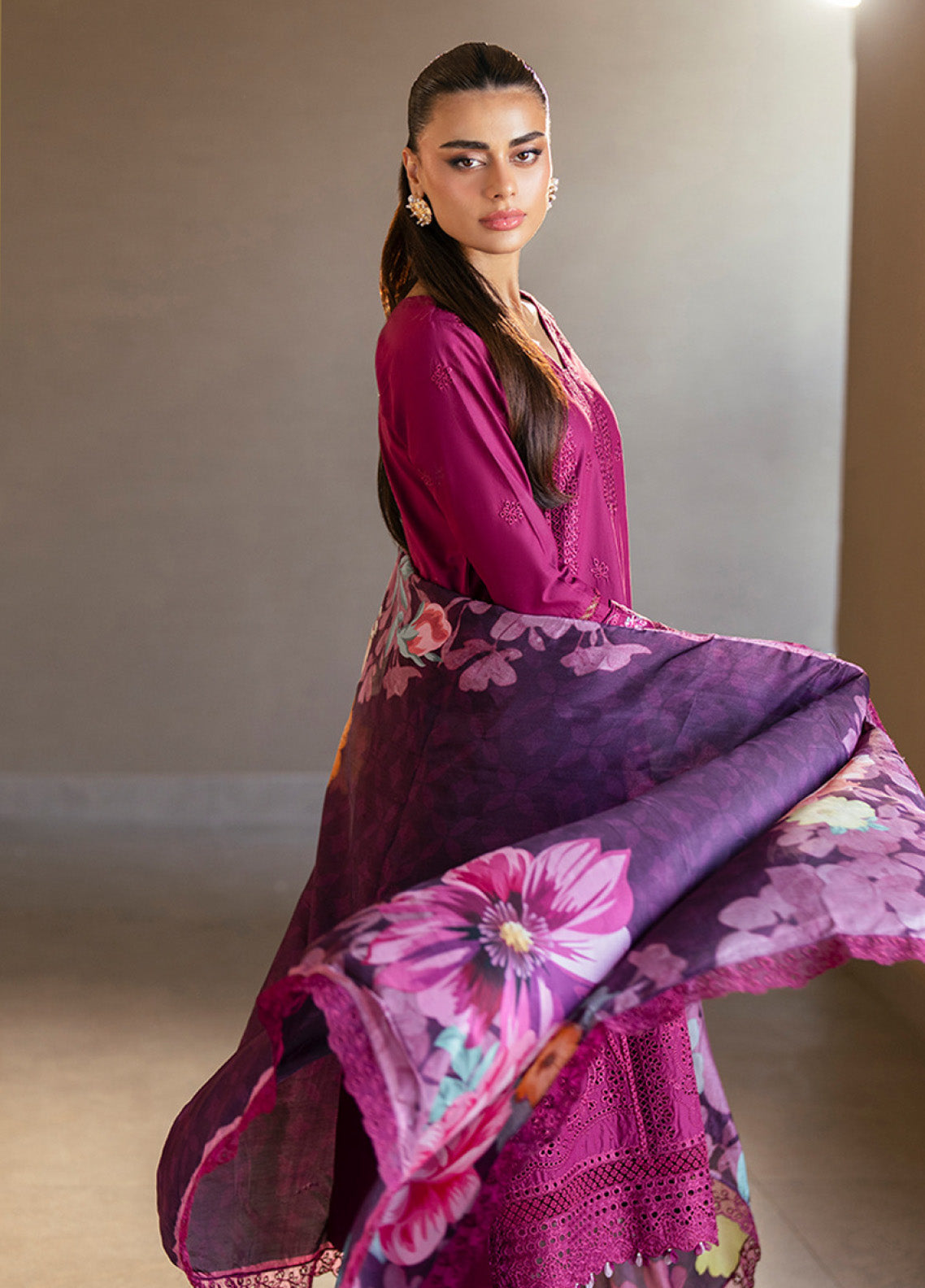 Azure Luxury Embroidered Lawn 3 Piece Unstitched Suit AZU25LL D-WINE MIRAGE Azure Luxury Embroidered Lawn 3 Piece Unstitched Suit AZU25LL D-WINE MIRAGE