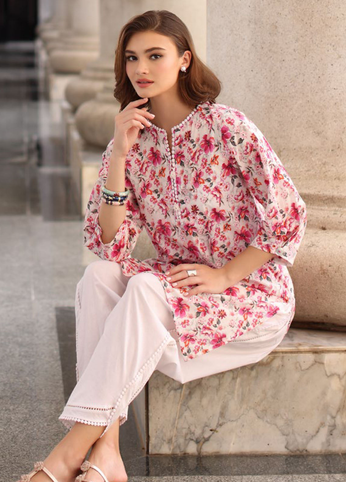 Bagh-E-Gul By Gul Ahmed Printed Lawn 1 Piece Unstitched Kurti GA26BG D-SL-62012 Bagh-E-Gul By Gul Ahmed Printed Lawn 1 Piece Unstitched Kurti GA26BG D-SL-62012