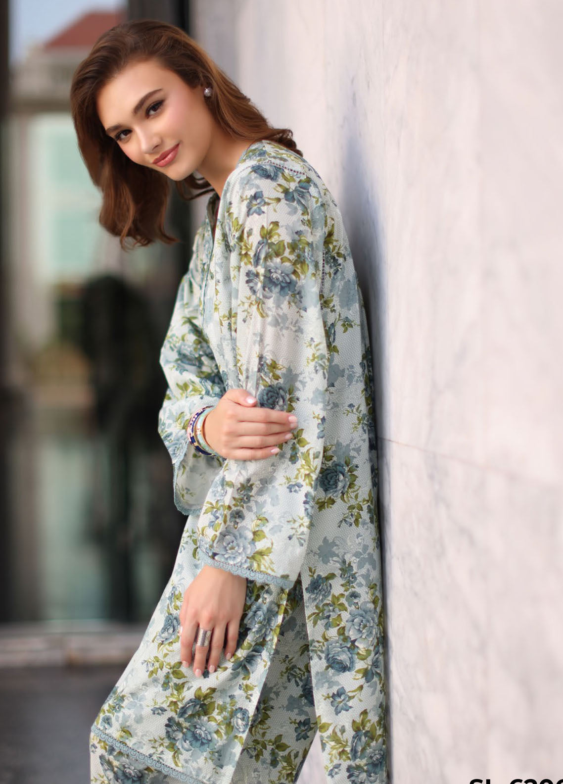 Bagh-E-Gul By Gul Ahmed Printed Lawn 1 Piece Unstitched Kurti GA26BG D-SL-62062 Bagh-E-Gul By Gul Ahmed Printed Lawn 1 Piece Unstitched Kurti GA26BG D-SL-62062