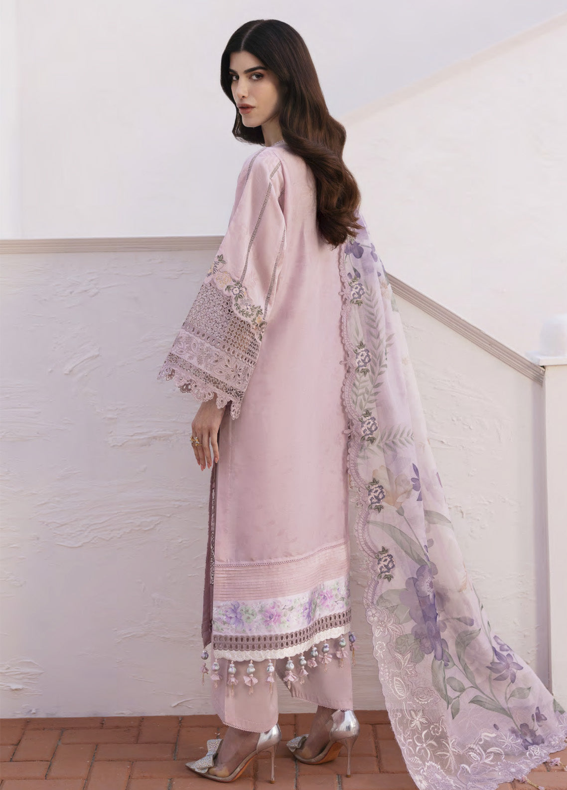 Baroque Embroidered Lawn 3 Piece Unstitched Suit BQ25EL D-08 Baroque Embroidered Lawn 3 Piece Unstitched Suit BQ25EL D-08
