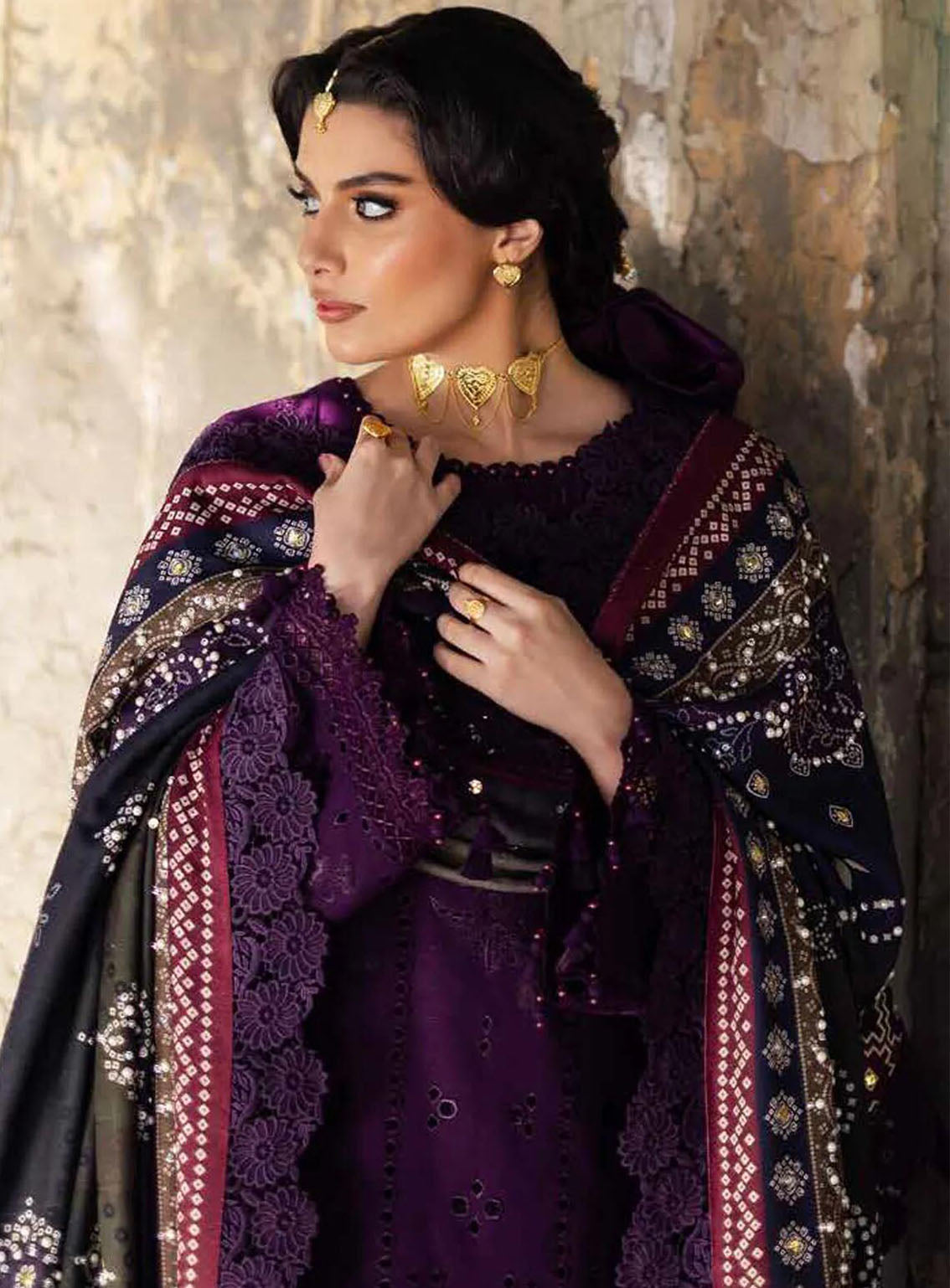 Bazaar By Nureh Embroidered Chikankari Khaddar 4 Piece Unstitched Suit NU24CW NE-115 Bazaar By Nureh Embroidered Chikankari Khaddar 4 Piece Unstitched Suit NU24CW NE-115