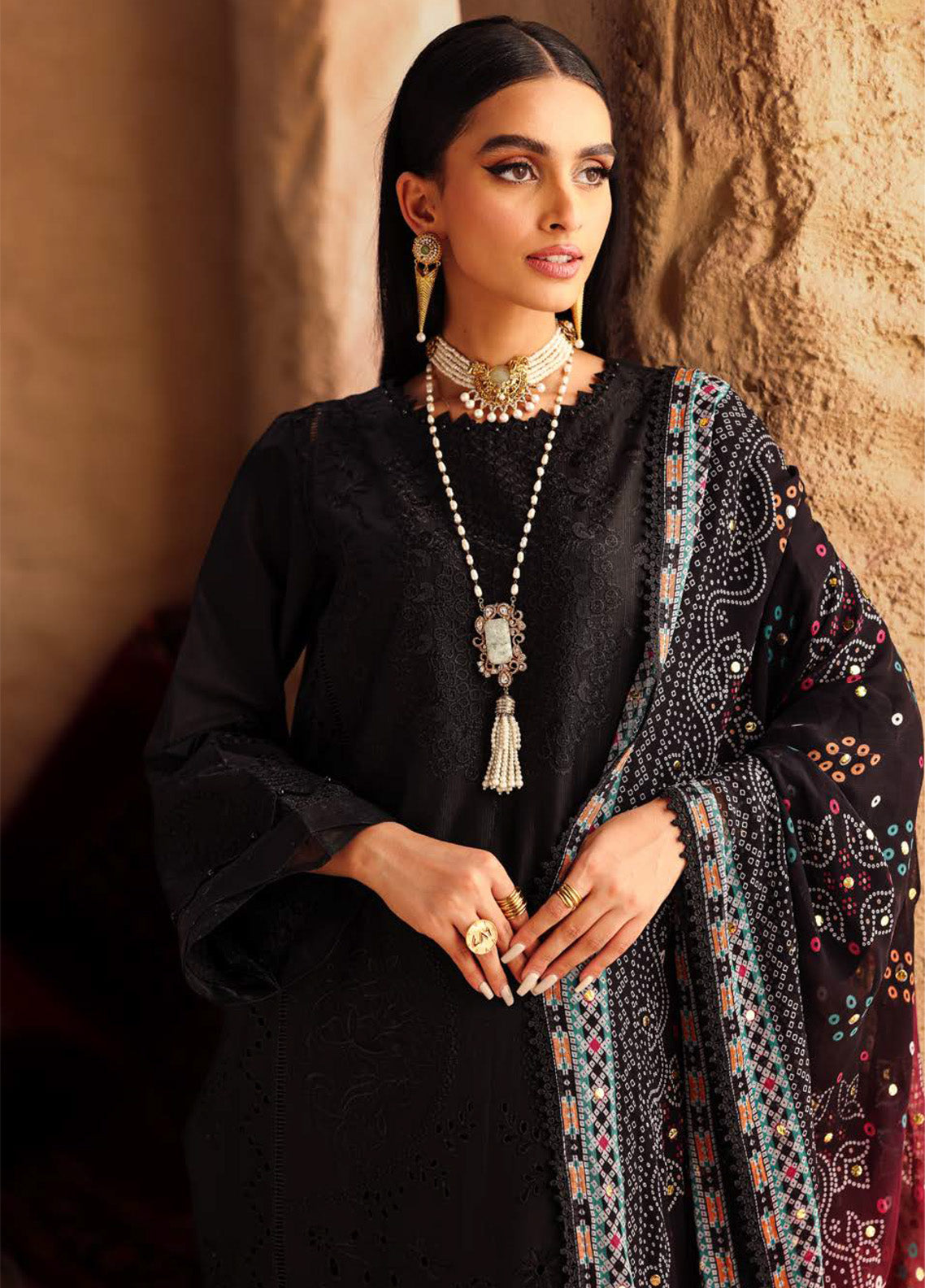 Bazaar By Nureh Embroidered Lawn 3 Piece Unstitched Suit NU25BCDL NE-162 Bazaar By Nureh Embroidered Lawn 3 Piece Unstitched Suit NU25BCDL NE-162