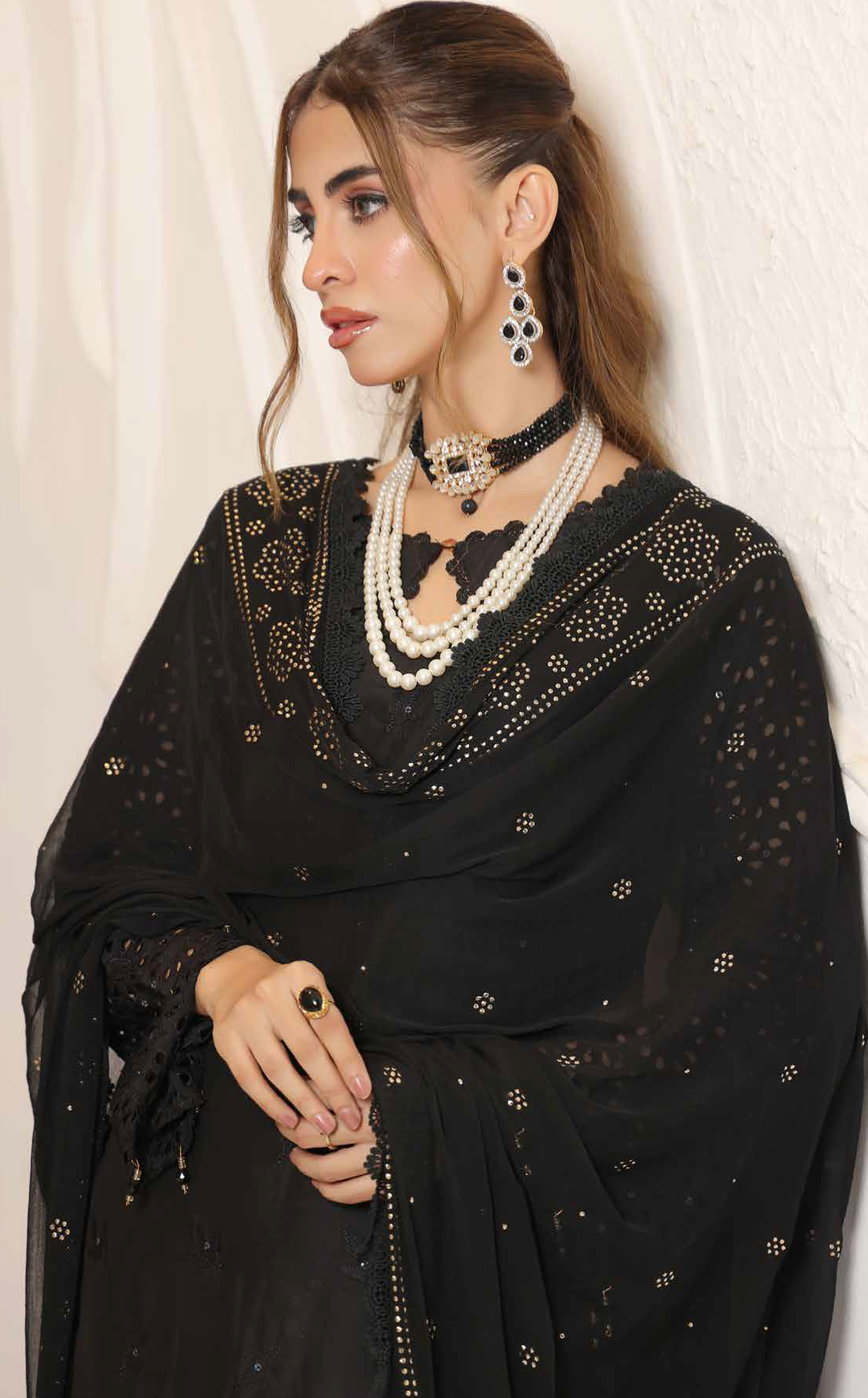 Bazaar By Schick Chikankari Viscose 3 Piece Unstitched Suit SDH24BMD D-03 Bazaar By Schick Chikankari Viscose 3 Piece Unstitched Suit SDH24BMD D-03