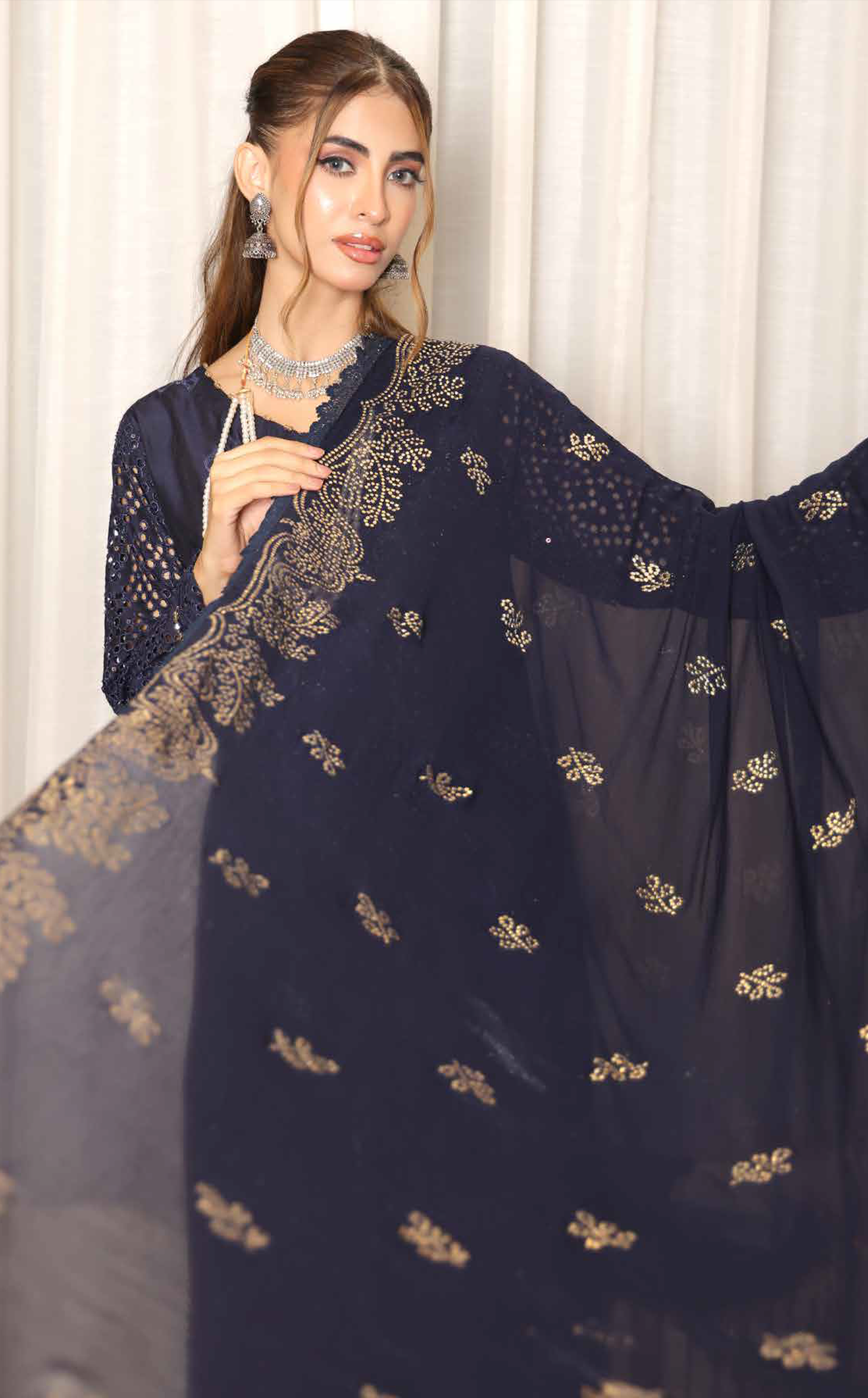 Bazaar By Schick Chikankari Viscose 3 Piece Unstitched Suit SDH24BMD D-04 Bazaar By Schick Chikankari Viscose 3 Piece Unstitched Suit SDH24BMD D-04