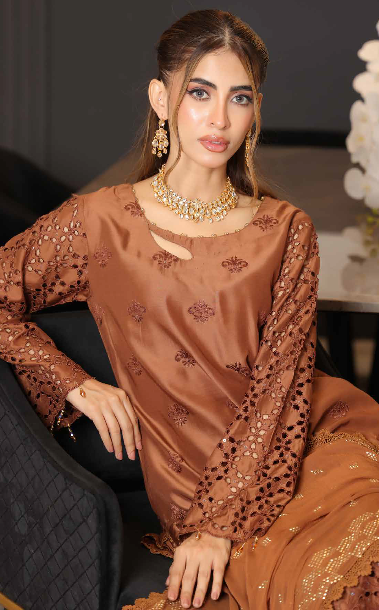 Bazaar By Schick Chikankari Viscose 3 Piece Unstitched Suit SDH24BMD D-08 Bazaar By Schick Chikankari Viscose 3 Piece Unstitched Suit SDH24BMD D-08