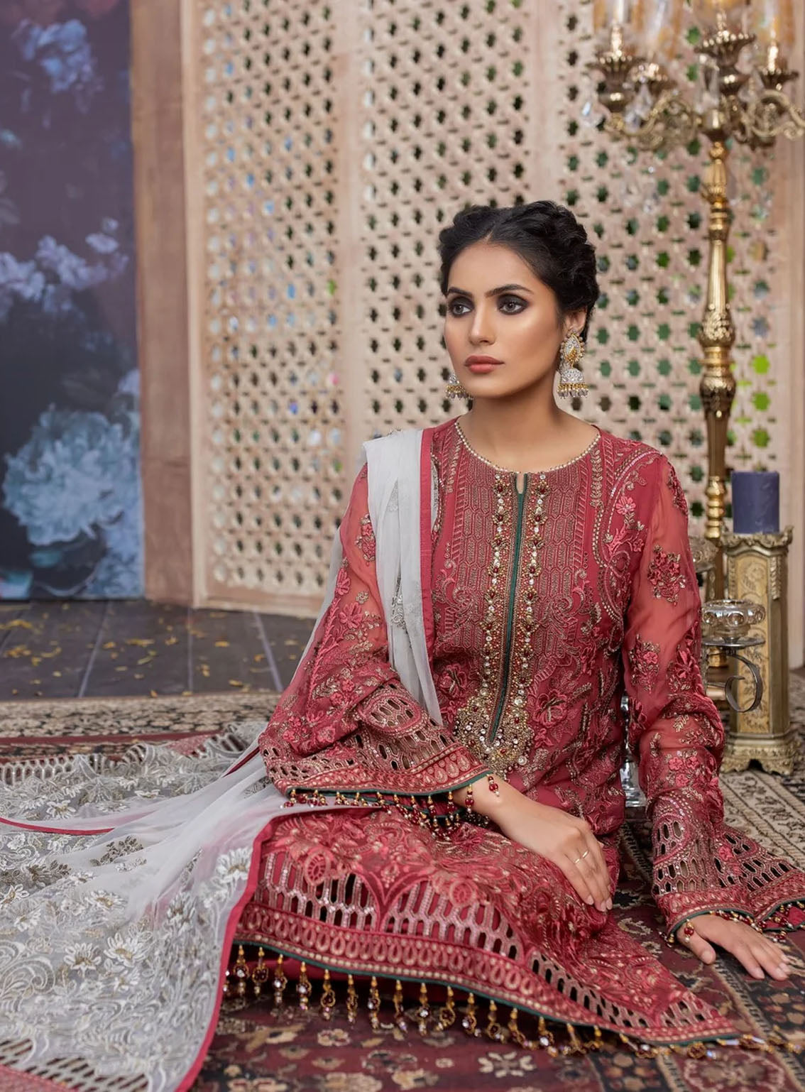 Best Of Flossie Luxury Embroidered Chiffon 3 Piece Unstitched Suit FS24LC D-302 Best Of Flossie Luxury Embroidered Chiffon 3 Piece Unstitched Suit FS24LC D-302