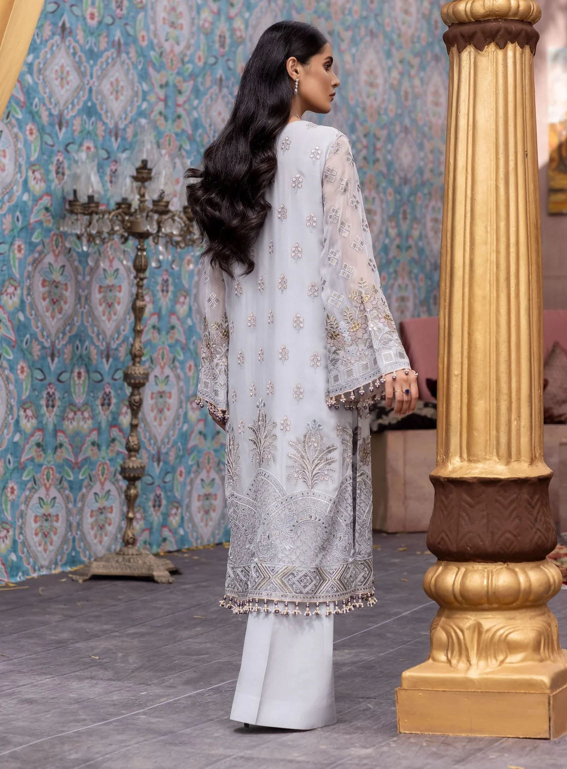 Best Of Flossie Luxury Embroidered Chiffon 3 Piece Unstitched Suit FS24LC D-309 Best Of Flossie Luxury Embroidered Chiffon 3 Piece Unstitched Suit FS24LC D-309