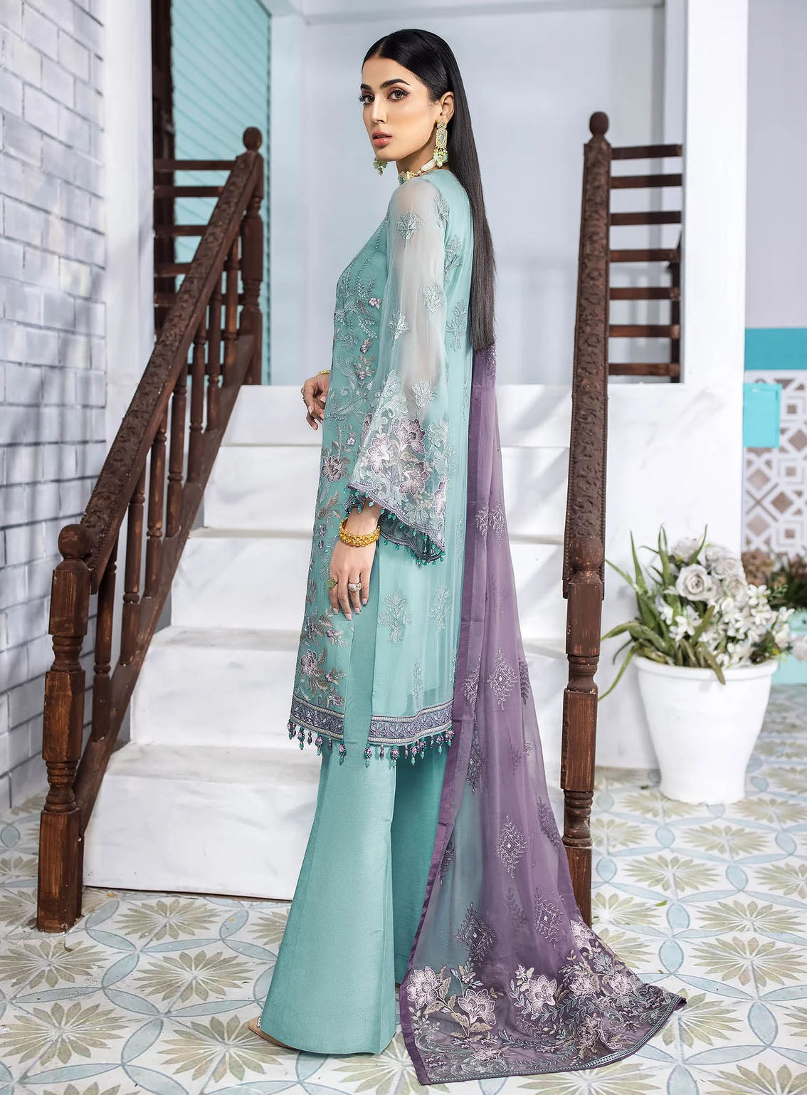 Best Of Flossie Luxury Embroidered Chiffon 3 Piece Unstitched Suit FS24SLC D-1009 Best Of Flossie Luxury Embroidered Chiffon 3 Piece Unstitched Suit FS24SLC D-1009