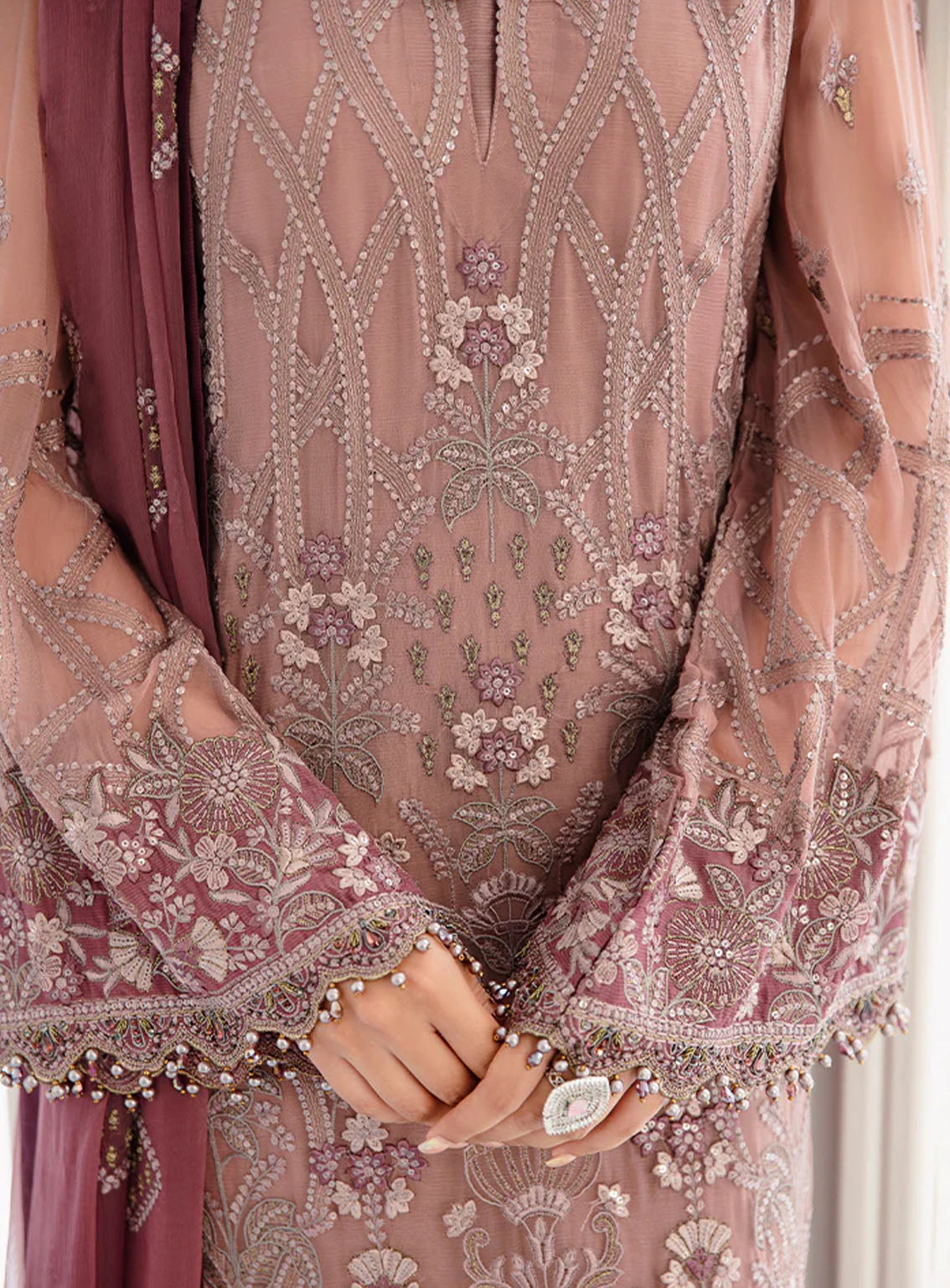 Best Of Flossie Luxury Embroidered Chiffon 3 Piece Unstitched Suit FS24SLC D-1109 Best Of Flossie Luxury Embroidered Chiffon 3 Piece Unstitched Suit FS24SLC D-1109