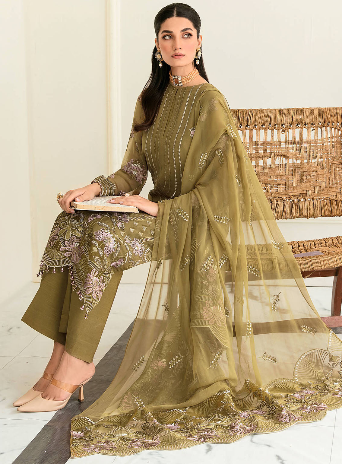Best Of Flossie Luxury Embroidered Chiffon 3 Piece Unstitched Suit FS24SLC D-1203 Best Of Flossie Luxury Embroidered Chiffon 3 Piece Unstitched Suit FS24SLC D-1203