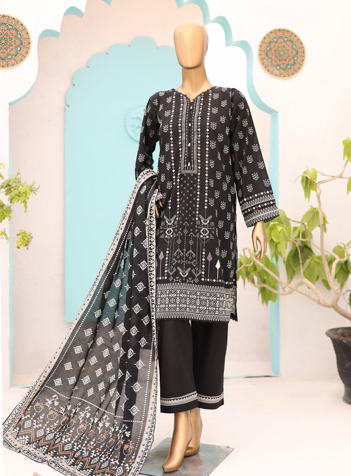 Bin Saeed Black & White Lawn 3 Piece Stitched Suit - BS24BWL BS-05 Bin Saeed Black & White Lawn 3 Piece Stitched Suit - BS24BWL BS-05