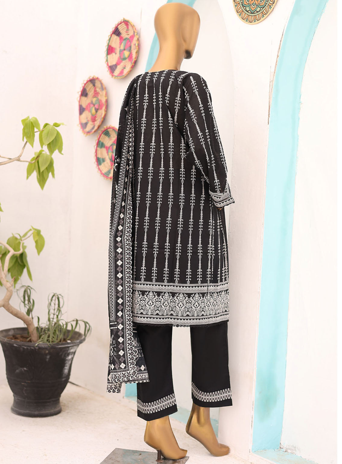 Bin Saeed Black & White Lawn 3 Piece Stitched Suit - BS24BWL BS-06 Bin Saeed Black & White Lawn 3 Piece Stitched Suit - BS24BWL BS-06