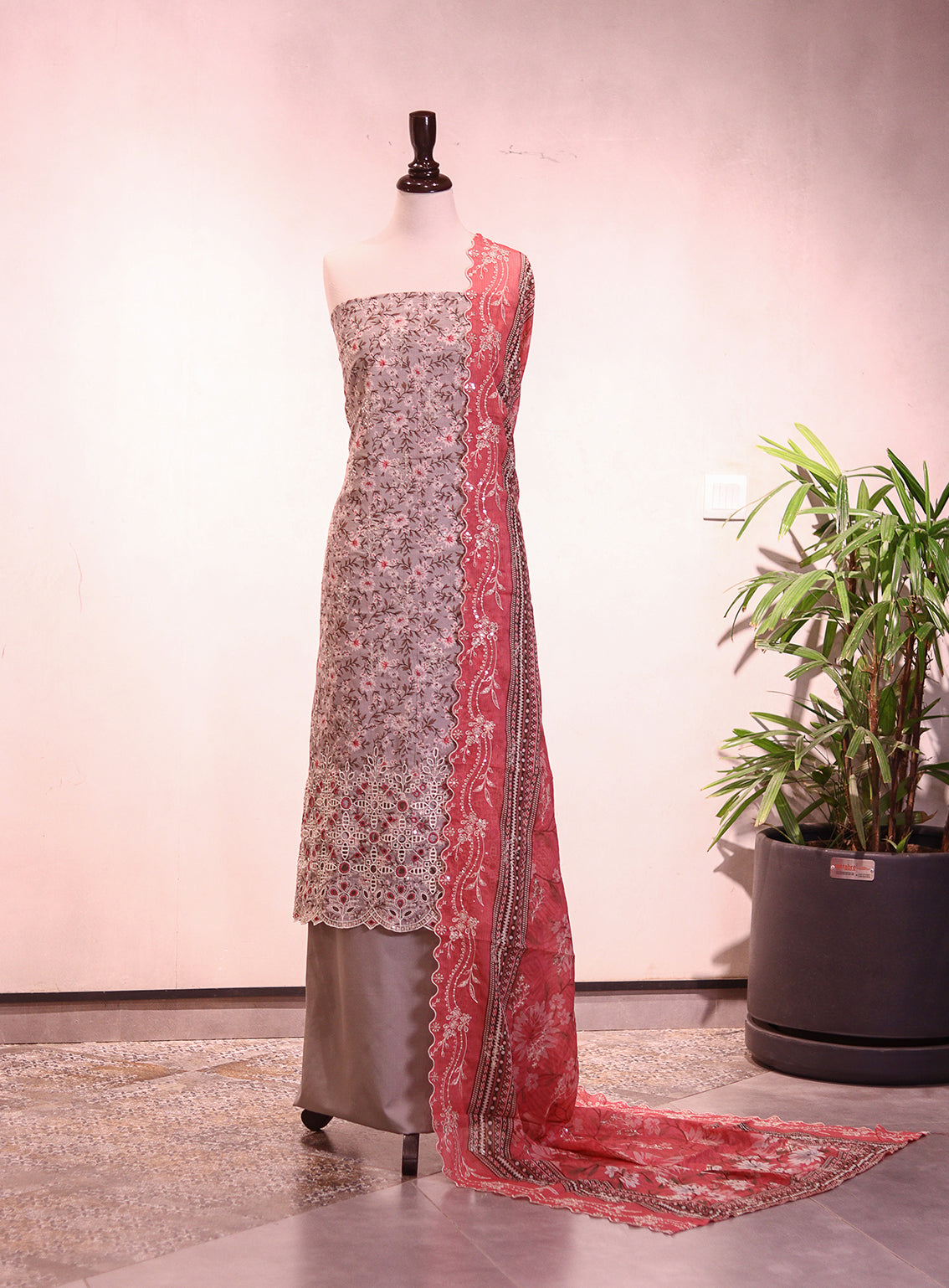 Bin Saeed Digital Embroidered Lawn 3 Piece Unstitched Suit BS26E D-002 Bin Saeed Digital Embroidered Lawn 3 Piece Unstitched Suit BS26E D-002