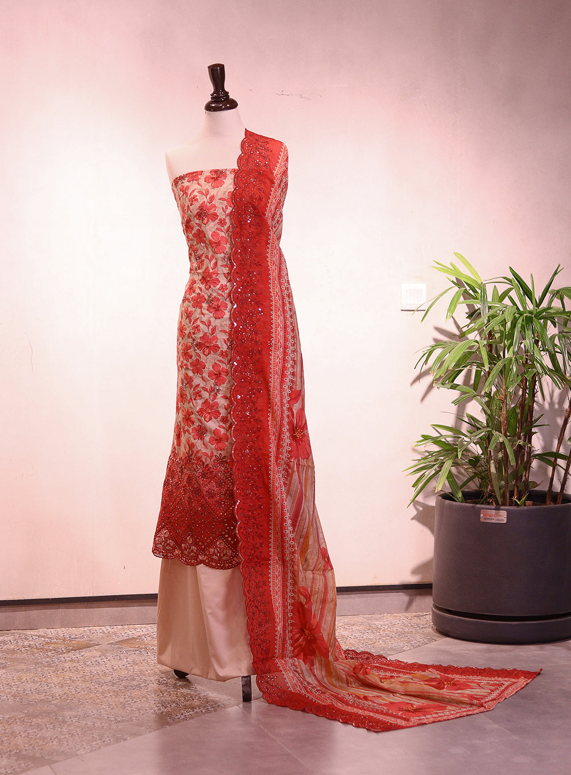 Bin Saeed Digital Embroidered Lawn 3 Piece Unstitched Suit BS26E D-014 Bin Saeed Digital Embroidered Lawn 3 Piece Unstitched Suit BS26E D-014