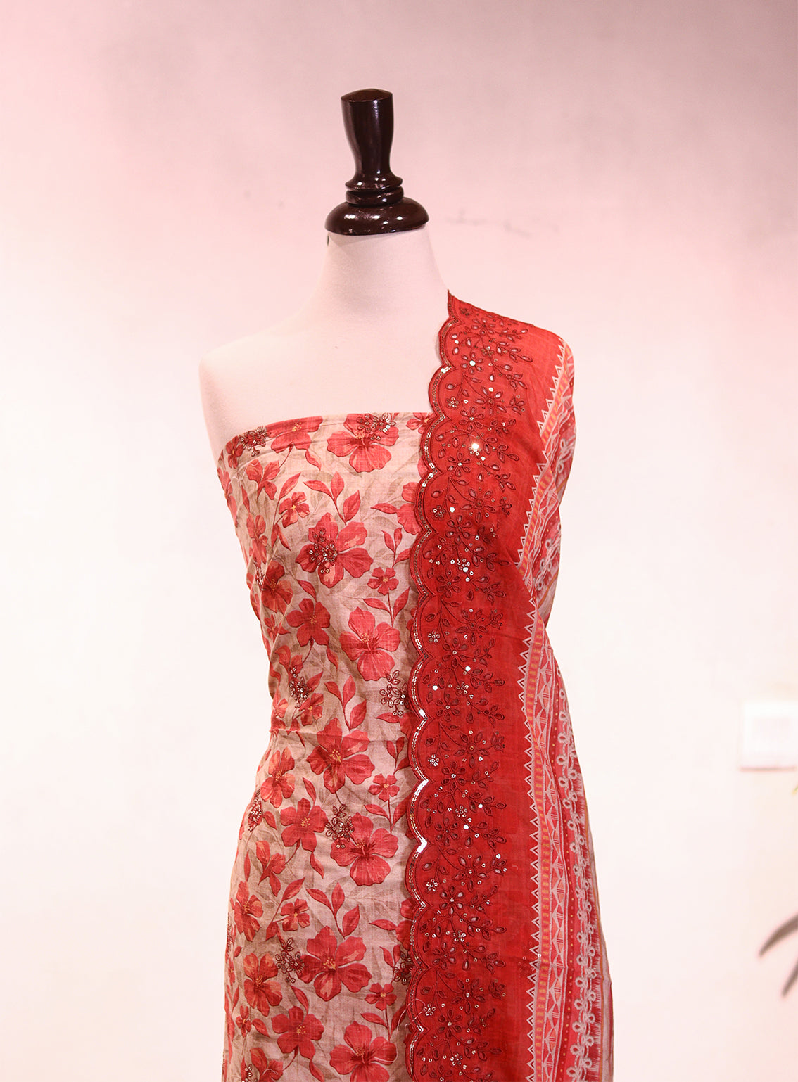 Bin Saeed Digital Embroidered Lawn 3 Piece Unstitched Suit BS26E D-014 Bin Saeed Digital Embroidered Lawn 3 Piece Unstitched Suit BS26E D-014