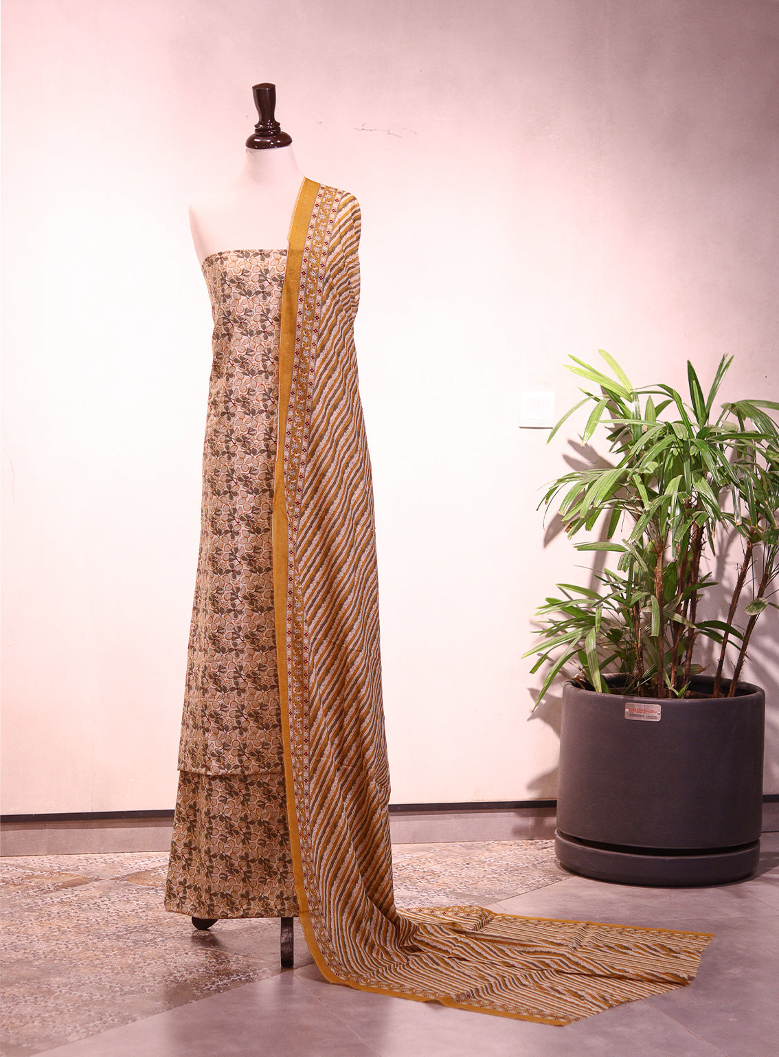 Bin Saeed Digital Printed Lawn 3 Piece Unstitched Suit BS26P D-ALL02 Bin Saeed Digital Printed Lawn 3 Piece Unstitched Suit BS26P D-ALL02