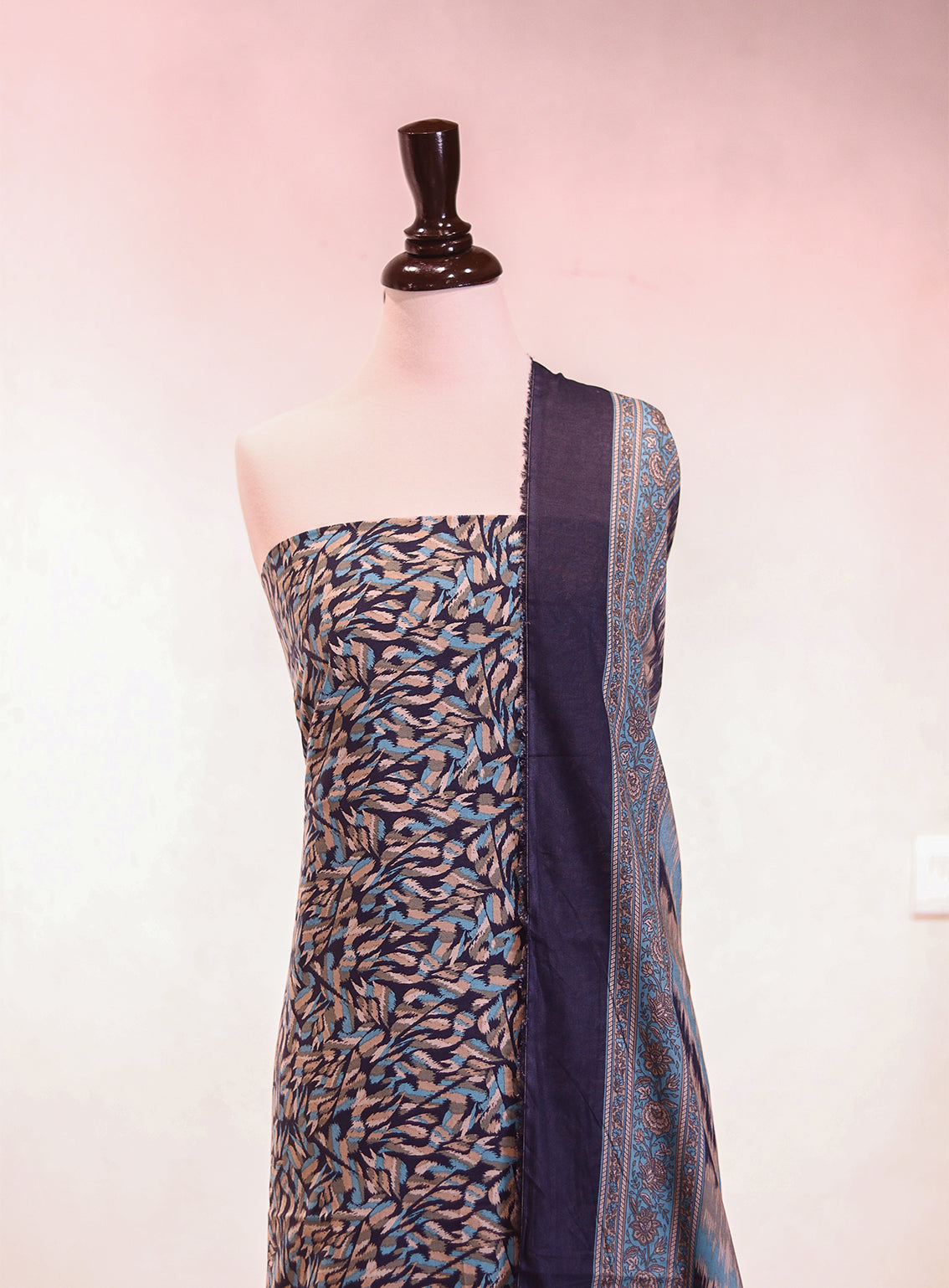 Bin Saeed Digital Printed Lawn 3 Piece Unstitched Suit BS26P D-ALL10 Bin Saeed Digital Printed Lawn 3 Piece Unstitched Suit BS26P D-ALL10