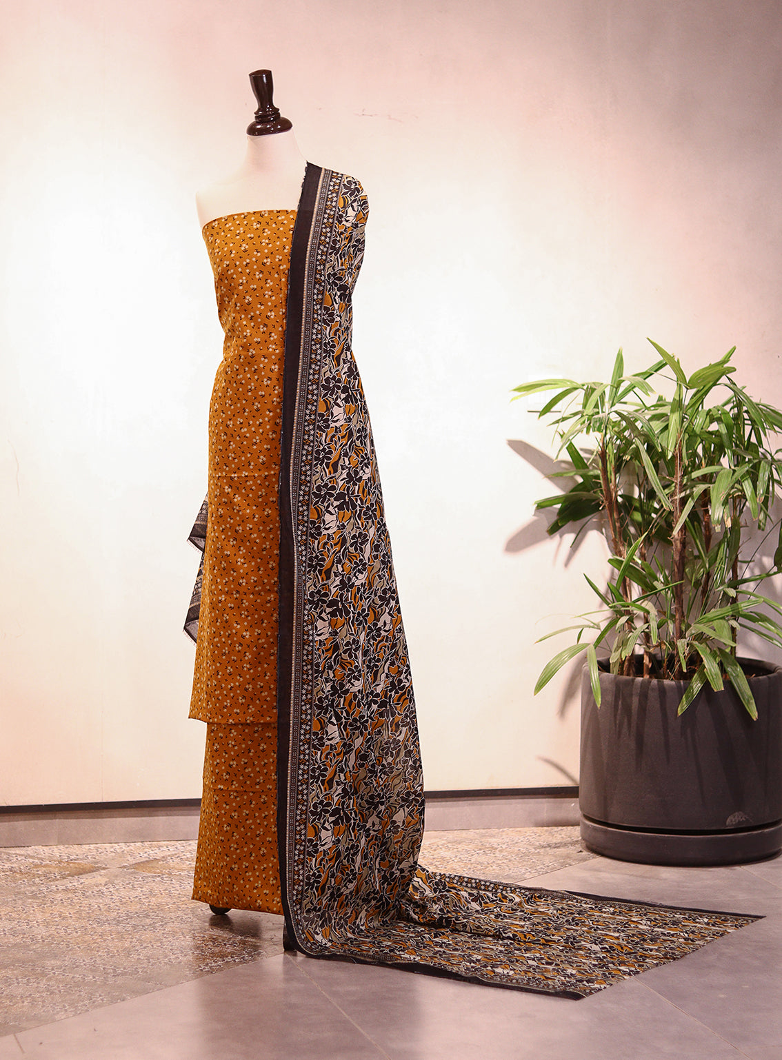 Bin Saeed Digital Printed Lawn 3 Piece Unstitched Suit BS26P D-ALL37 Bin Saeed Digital Printed Lawn 3 Piece Unstitched Suit BS26P D-ALL37