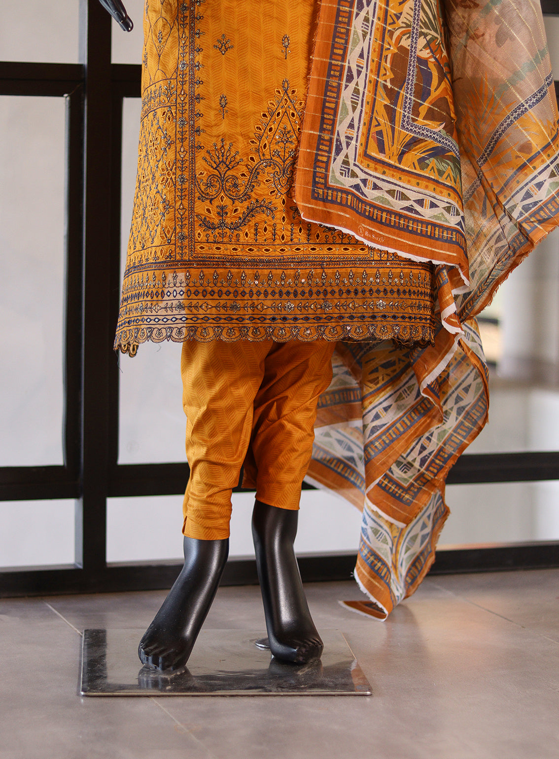 Bin Saeed Embroidered Cotton 3 Piece Unstitched Suit BS24EC D-99 Bin Saeed Embroidered Cotton 3 Piece Unstitched Suit BS24EC D-99