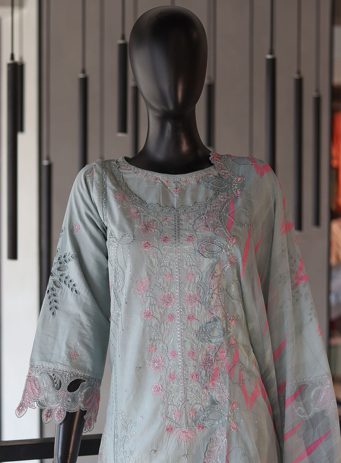 Bin Saeed Festive Digital Embroidered Lawn 3 Piece Stitched Suit - BS24FEL D-01 Bin Saeed Festive Digital Embroidered Lawn 3 Piece Stitched Suit - BS24FEL D-01