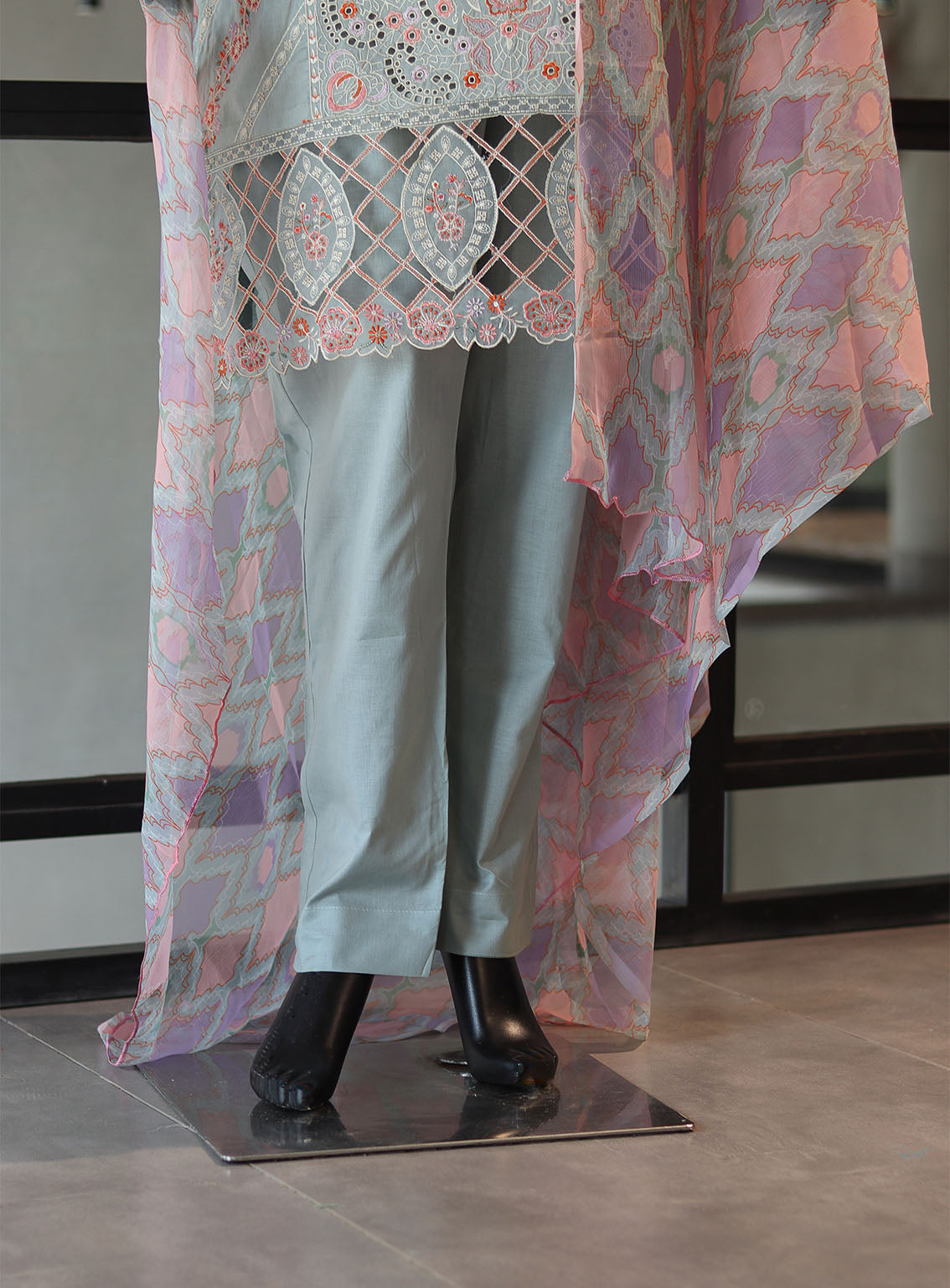 Bin Saeed Festive Digital Embroidered Lawn 3 Piece Stitched Suit - BS24FEL D-11 Bin Saeed Festive Digital Embroidered Lawn 3 Piece Stitched Suit - BS24FEL D-11