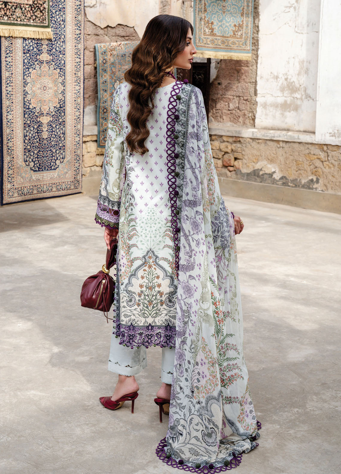 Bliss By Jade Embroidered Lawn 3 Piece Unstitched Suit JD26BL D-20871 Bliss By Jade Embroidered Lawn 3 Piece Unstitched Suit JD26BL D-20871