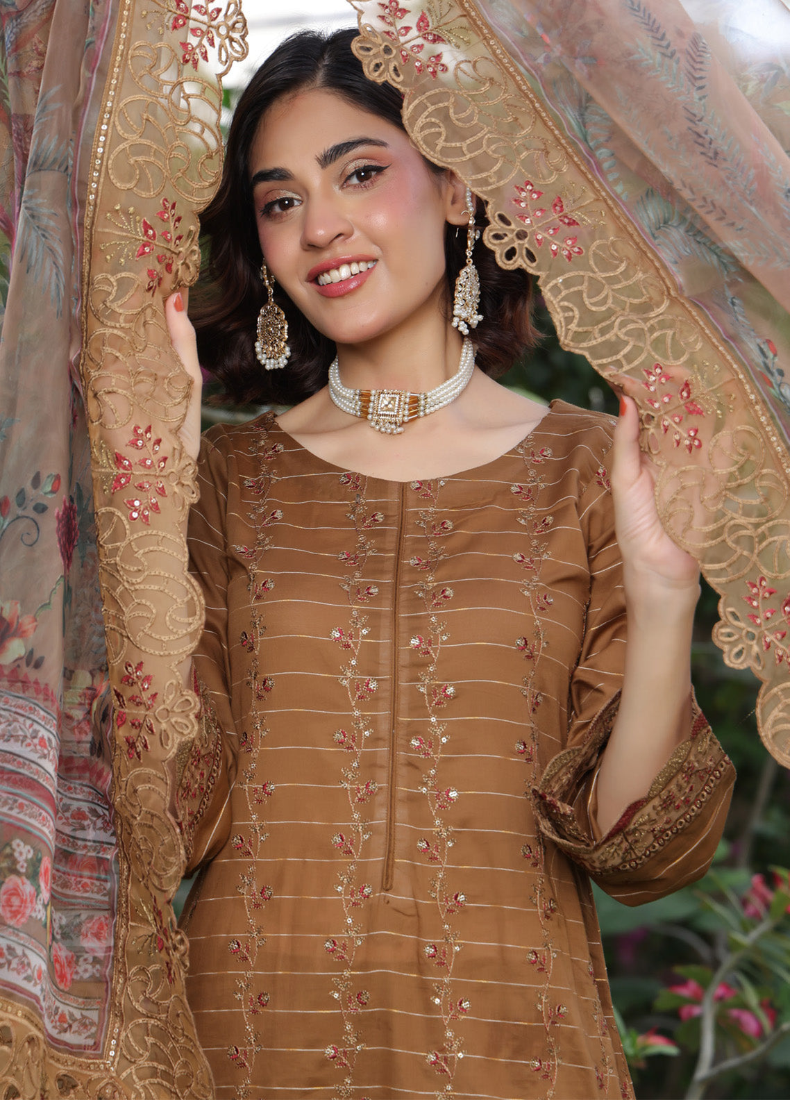 Bunai By Schick Embroidered Doriya Dobby Lawn 3 Piece Unstitched Suit SDH25BV2 DDL-03 Bunai By Schick Embroidered Doriya Dobby Lawn 3 Piece Unstitched Suit SDH25BV2 DDL-03