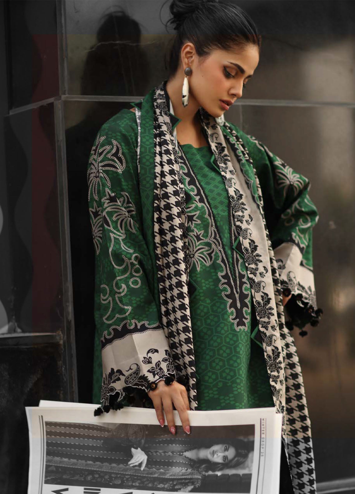 C-Prints By Charizma Printed Staple Linen 3 Piece Unstitched Suit CH25CPV2 D-CPW-14 C-Prints By Charizma Printed Staple Linen 3 Piece Unstitched Suit CH25CPV2 D-CPW-14