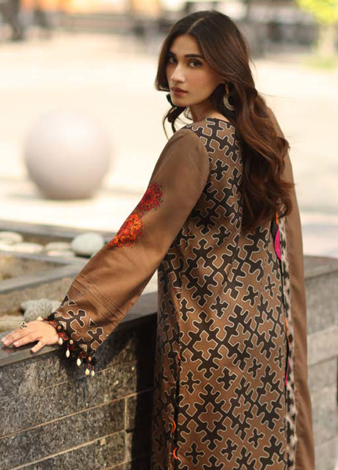 C-Prints By Charizma Printed Staple Linen 3 Piece Unstitched Suit CH25CPV2 D-CPW-17 C-Prints By Charizma Printed Staple Linen 3 Piece Unstitched Suit CH25CPV2 D-CPW-17