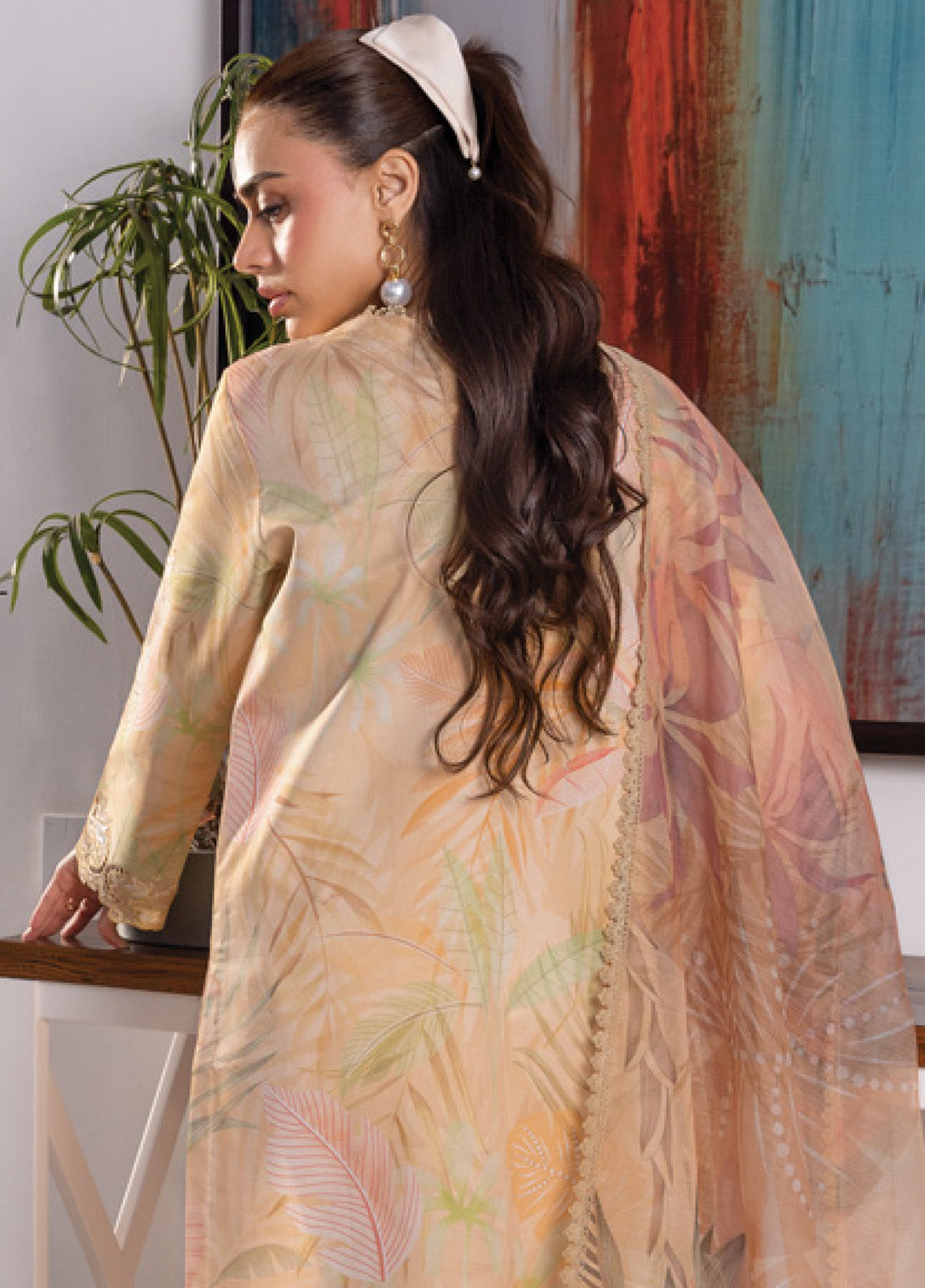 Carnation By Rang Rasiya Embroidered Lawn 3 Piece Unstitched Suit RR25CLFE D-01 EZRA Carnation By Rang Rasiya Embroidered Lawn 3 Piece Unstitched Suit RR25CLFE D-01 EZRA