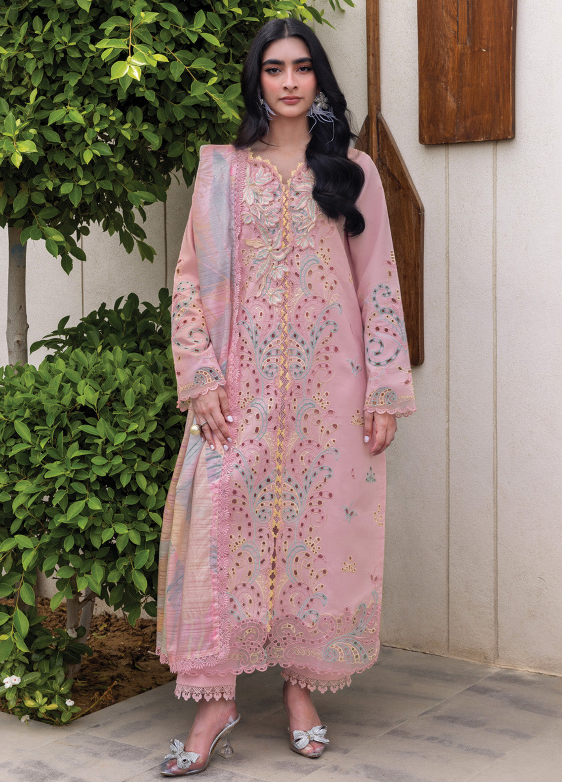 Carnation By Rang Rasiya Embroidered Lawn 3 Piece Unstitched Suit RR25CLFE D-03 IRHA Carnation By Rang Rasiya Embroidered Lawn 3 Piece Unstitched Suit RR25CLFE D-03 IRHA